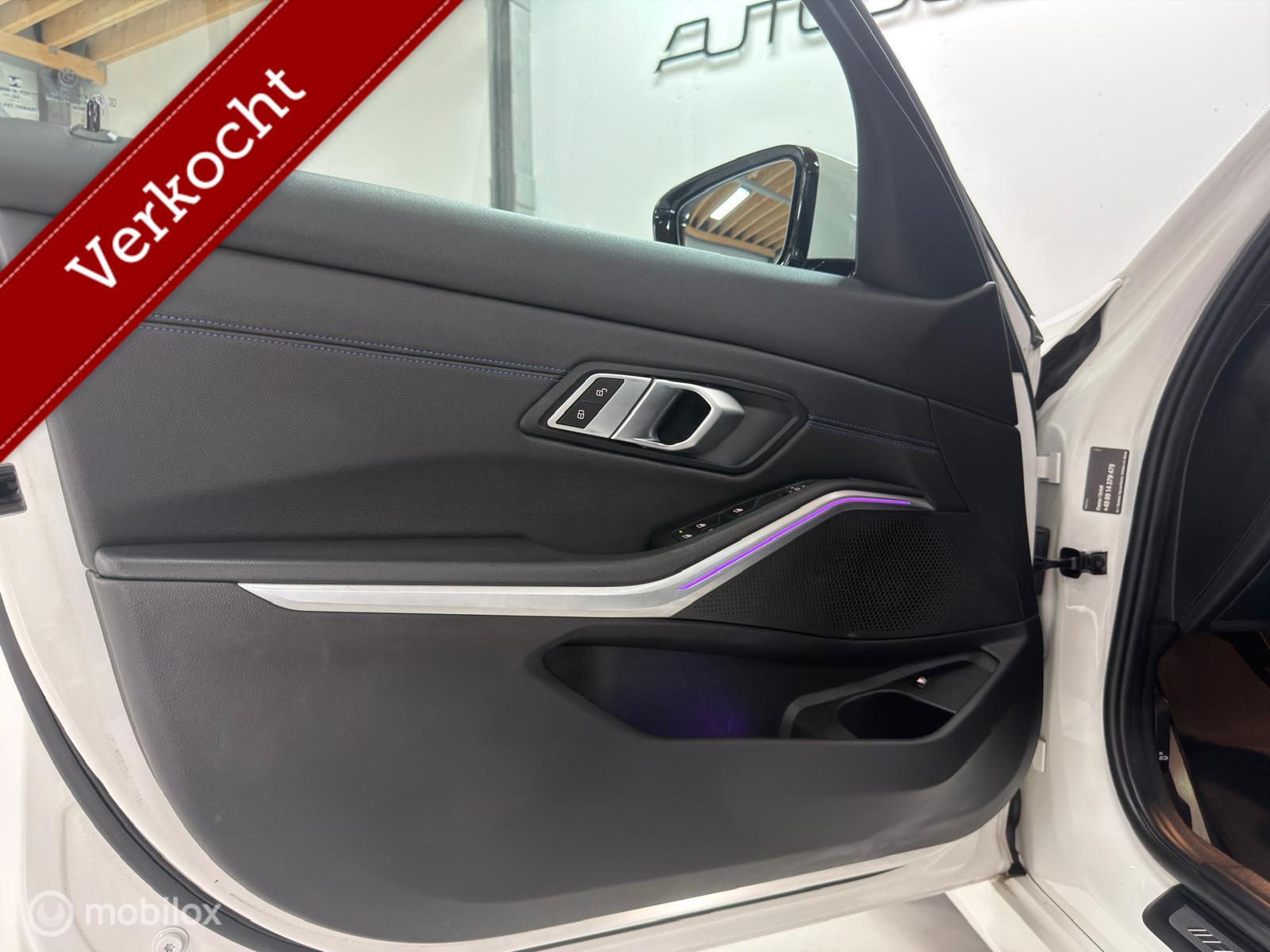 Foto van BMW 330e xDrive