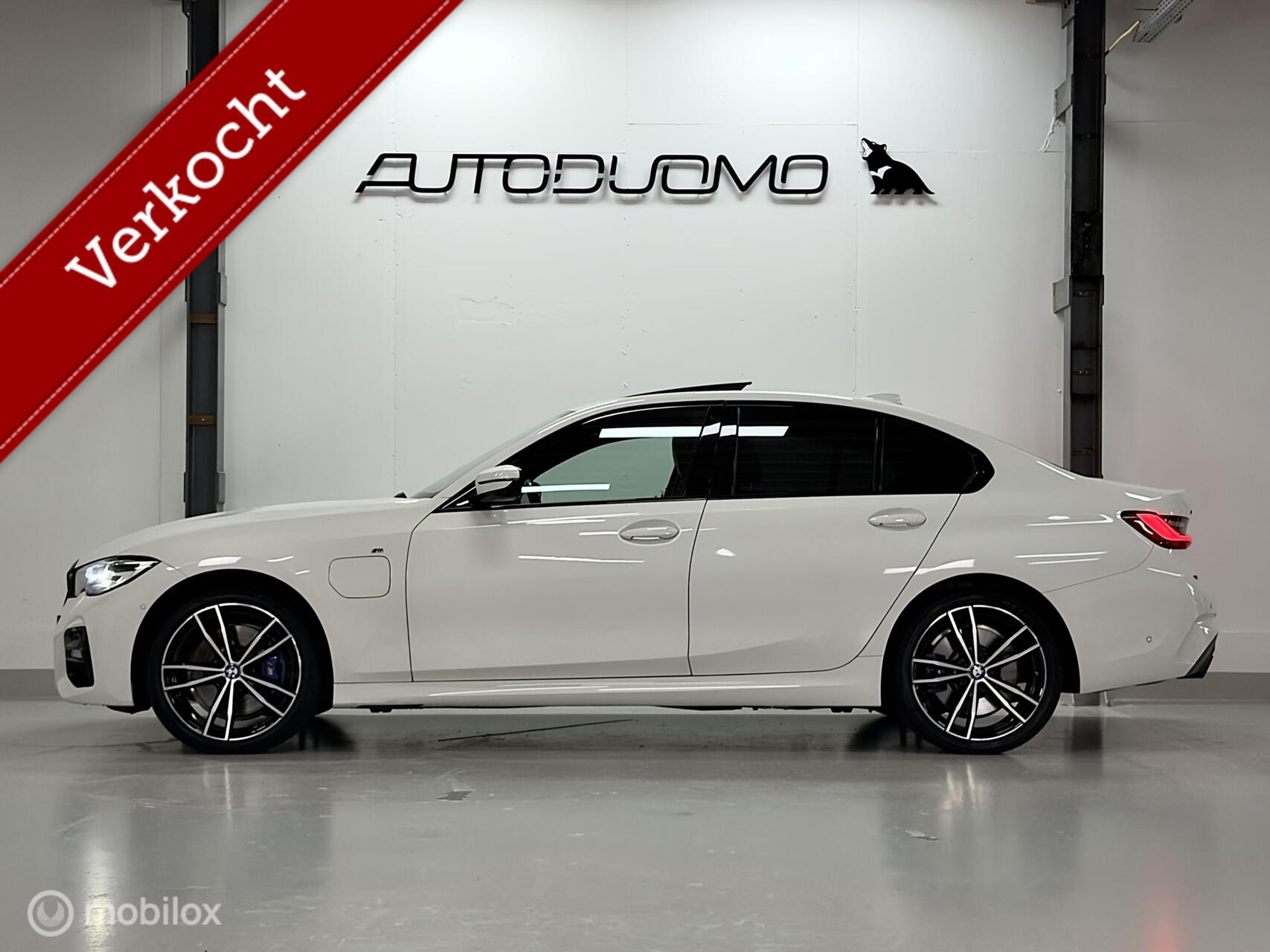 Foto van BMW 330e xDrive