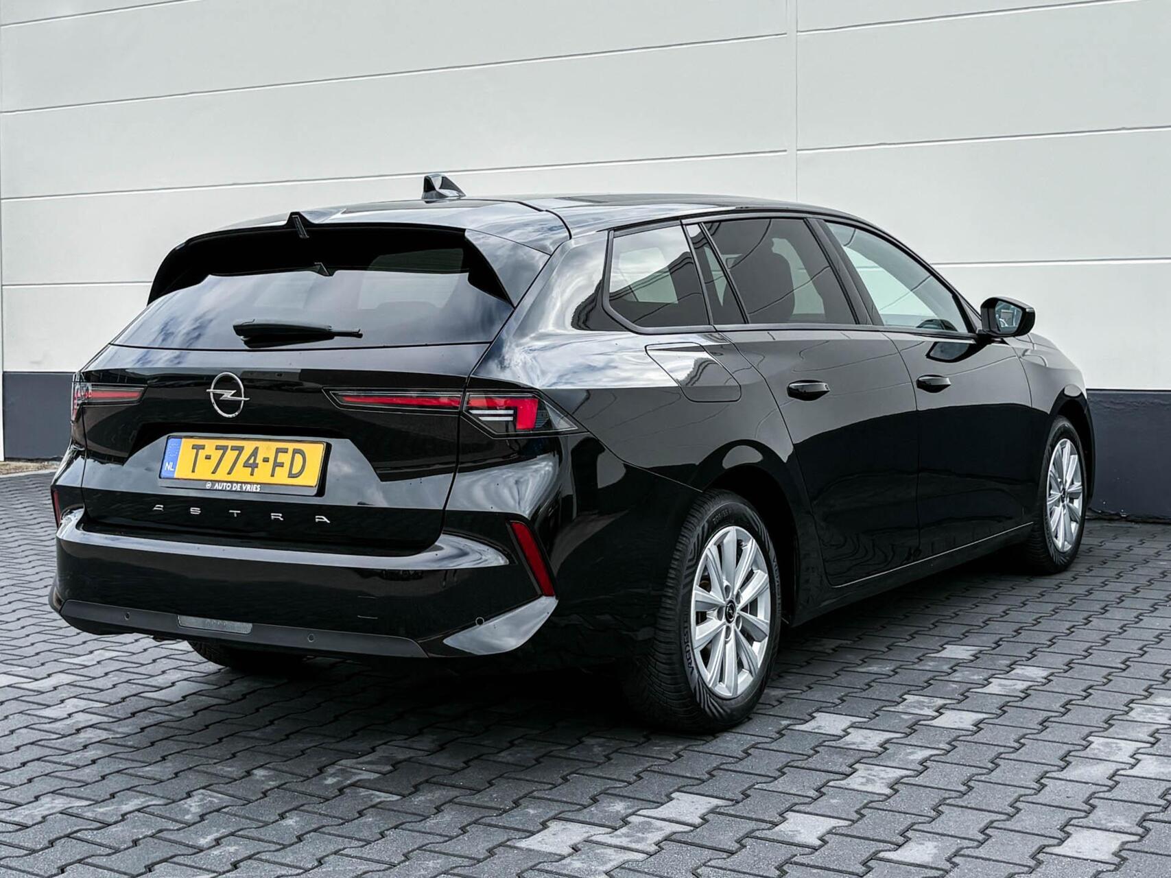 Foto van Opel Astra Sports Tourer