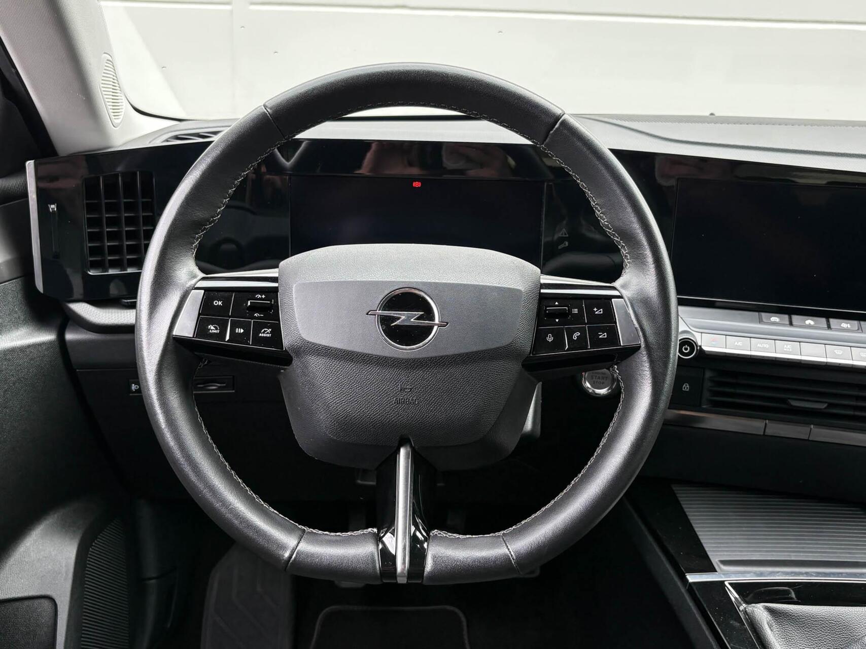 Foto van Opel Astra Sports Tourer