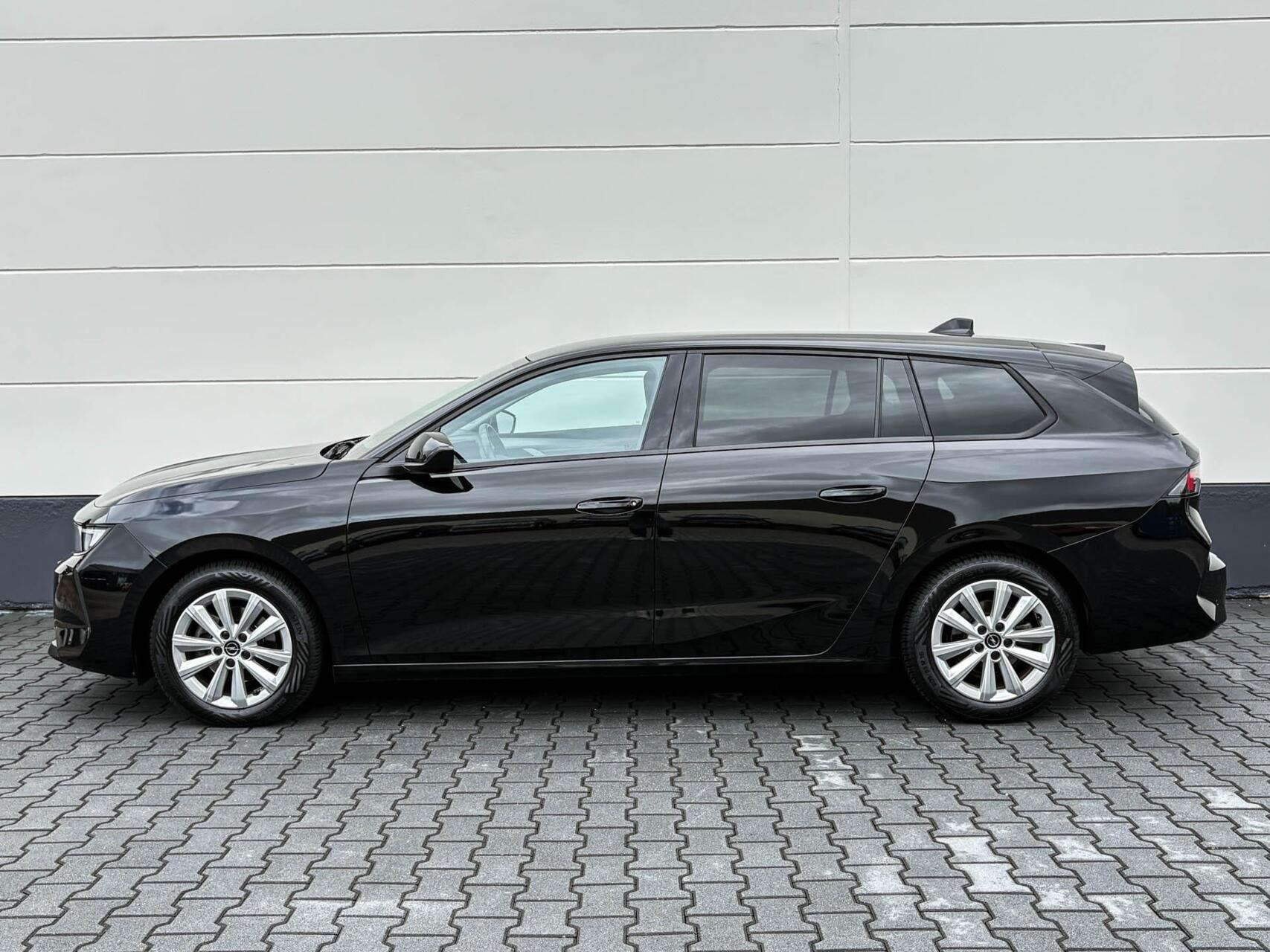 Foto van Opel Astra Sports Tourer