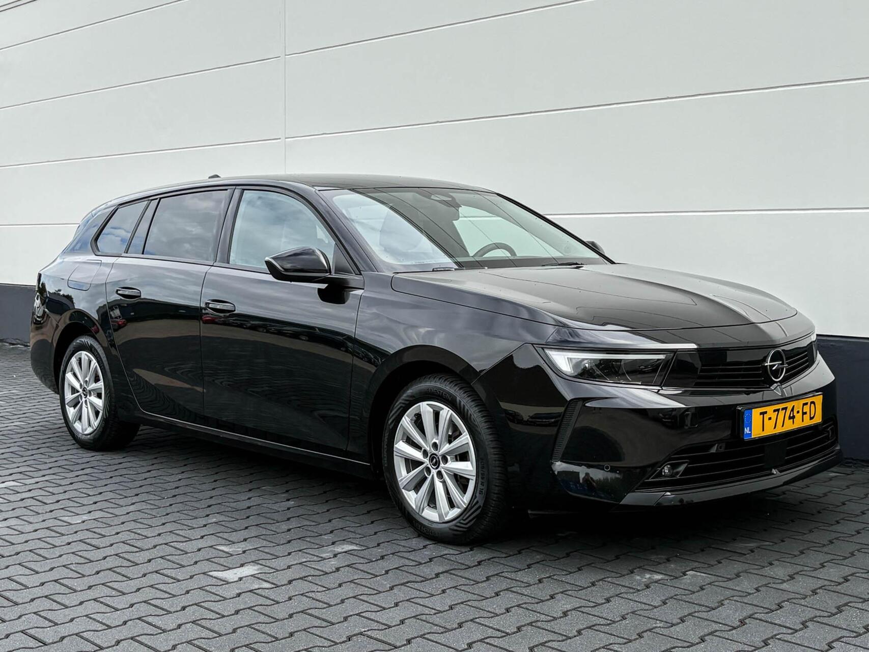 Foto van Opel Astra Sports Tourer