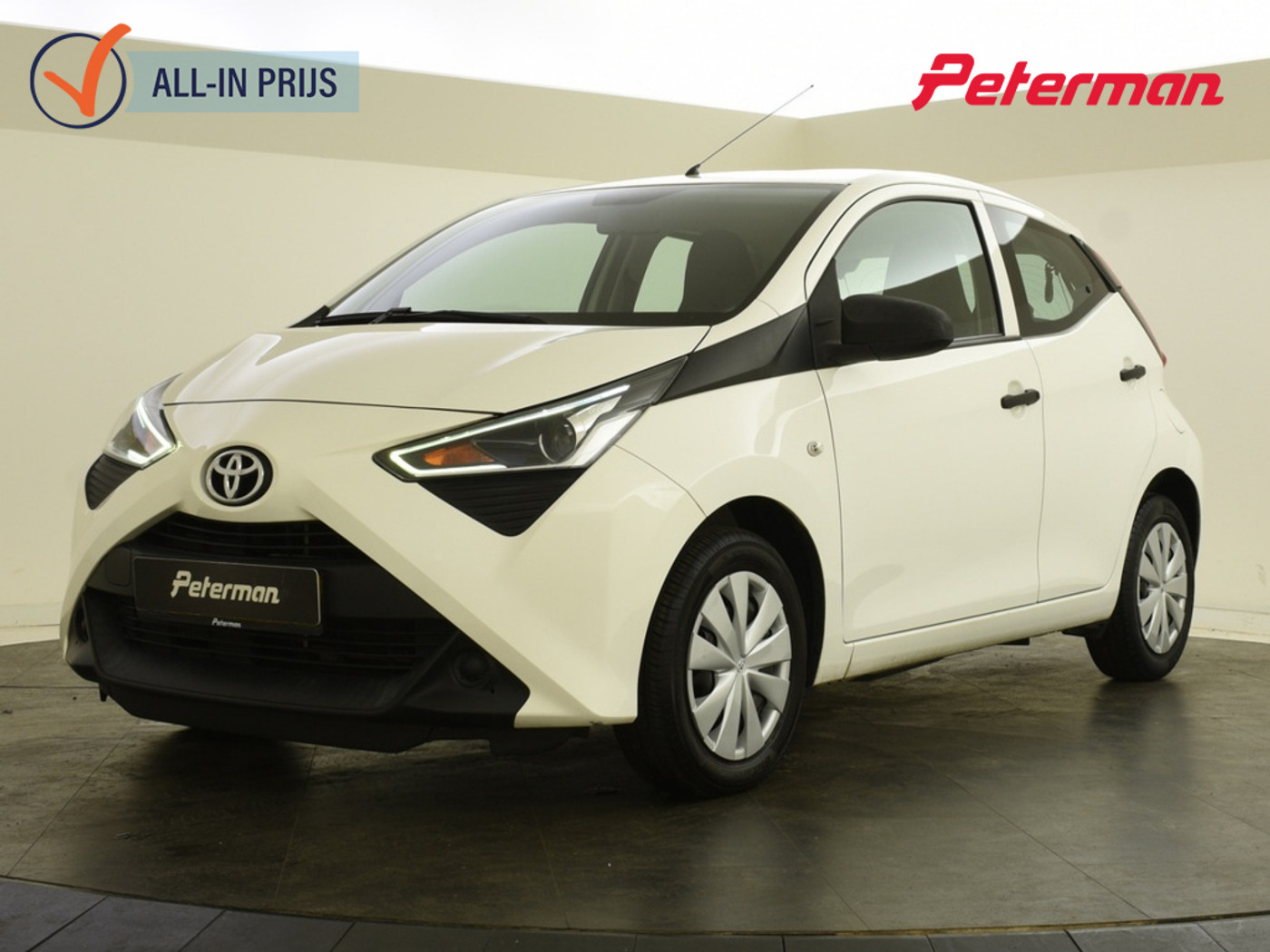 Toyota Toyota Aygo 1.0 VVT-i x-fun | Bluetooth | Airco 2018 - voorkant