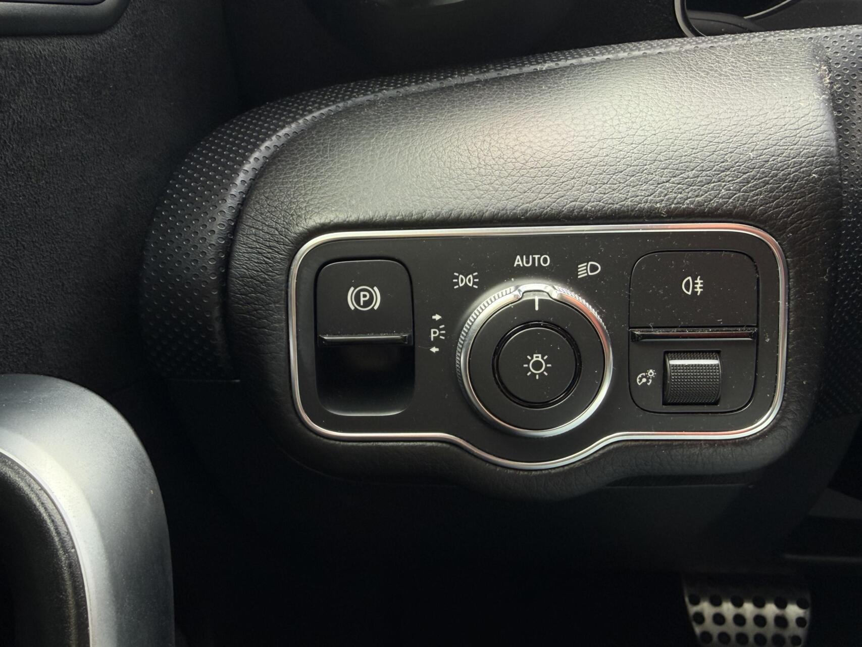 Foto van Mercedes-Benz A 200