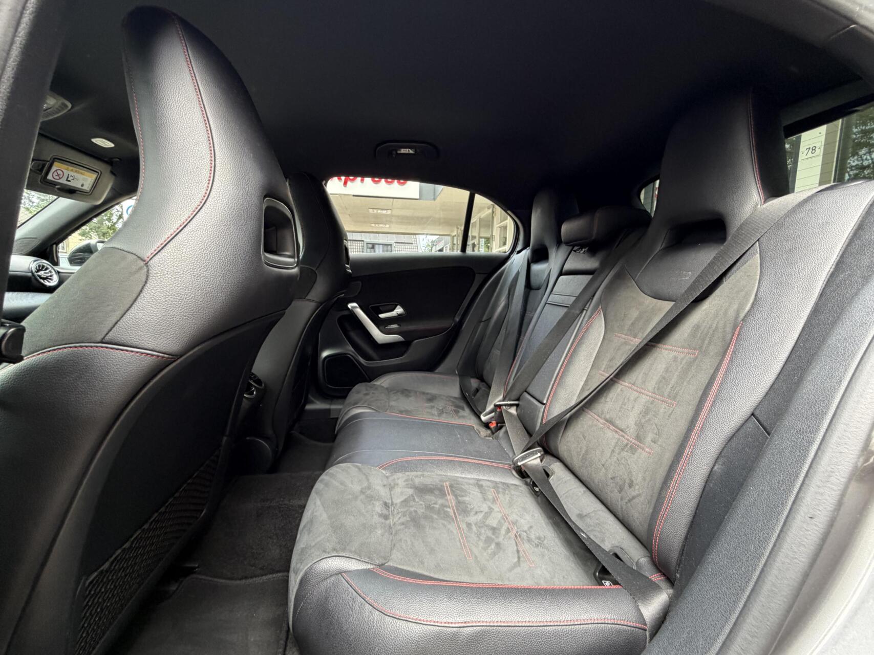 Foto van Mercedes-Benz A 200