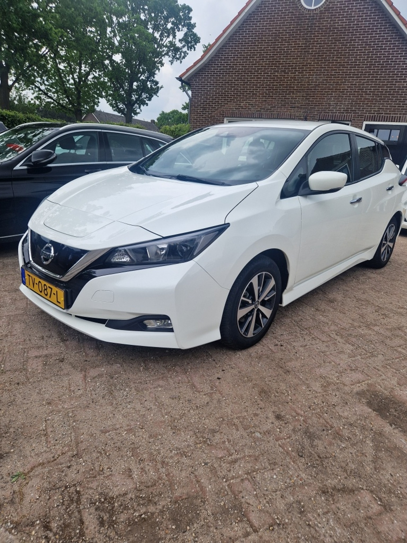 Nissan Nissan Leaf 40kwh Acenta 40 kWh 2018 - voorkant