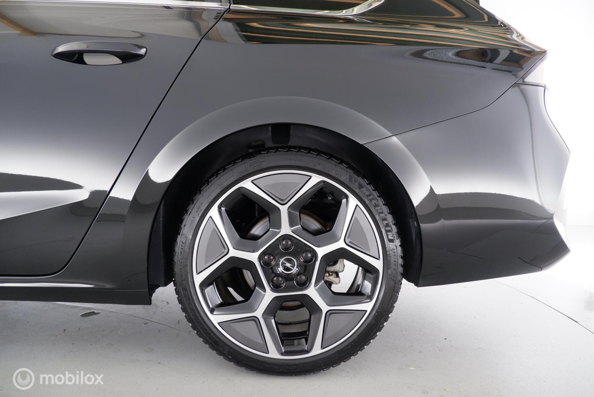 Foto van Opel Astra Sports Tourer