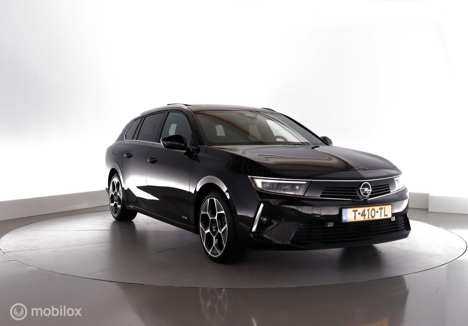 Foto van Opel Astra Sports Tourer