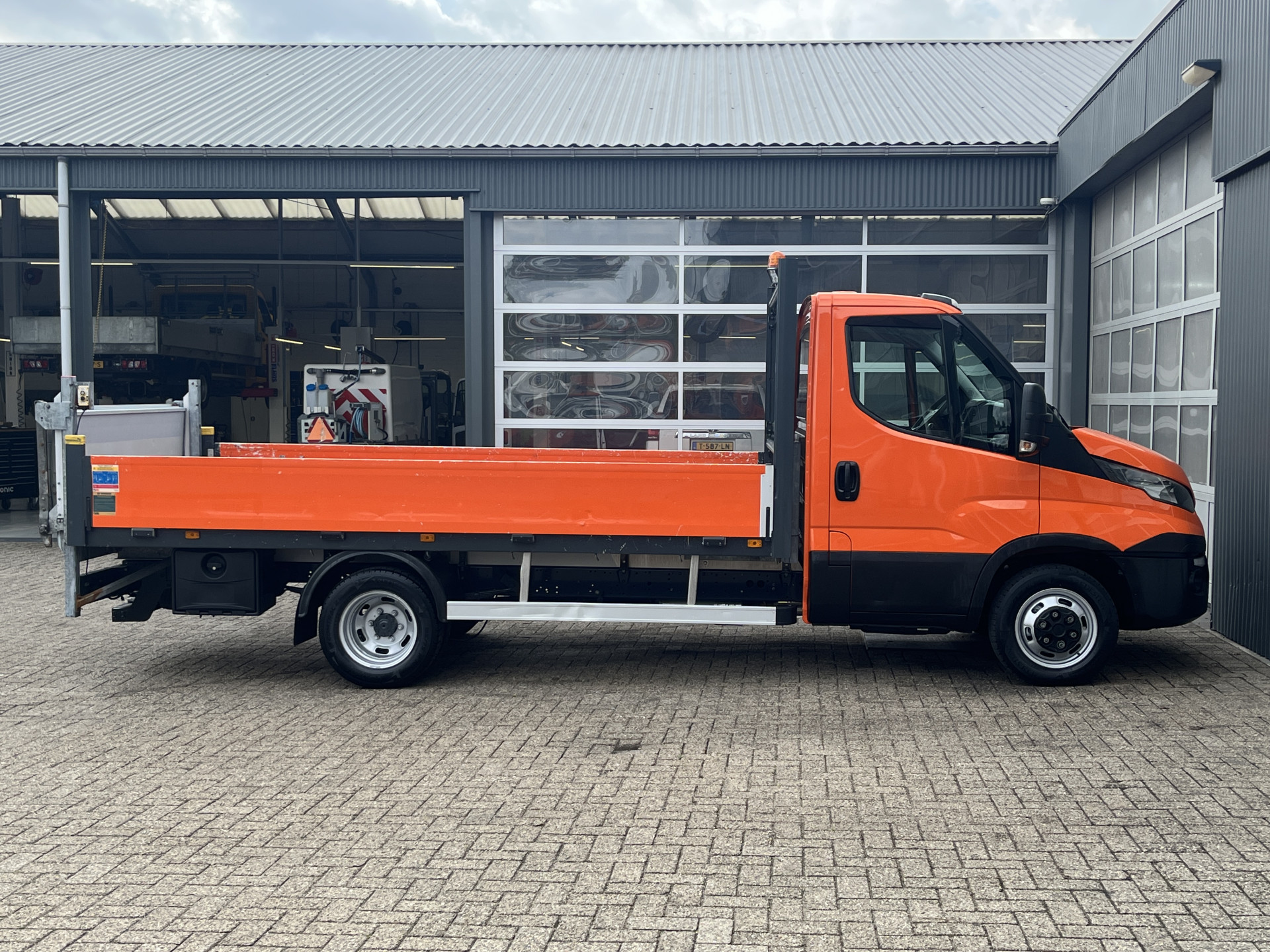Foto van Iveco 35c14