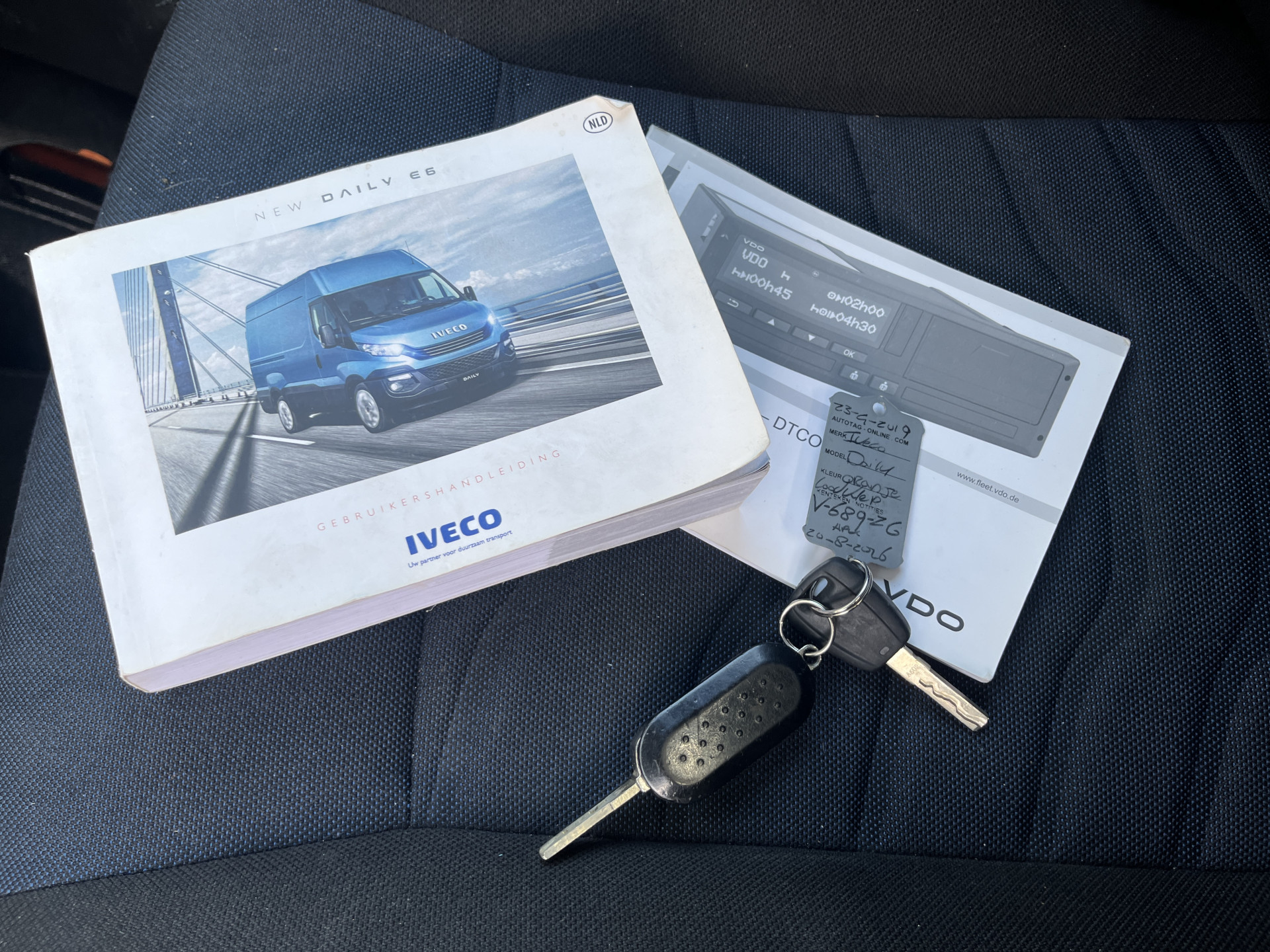 Foto van Iveco 35c14