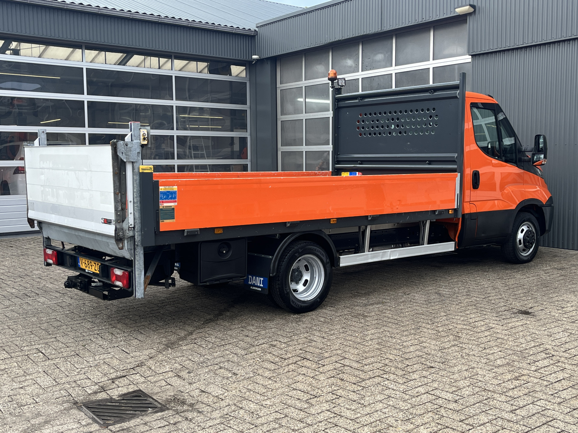Foto van Iveco 35c14