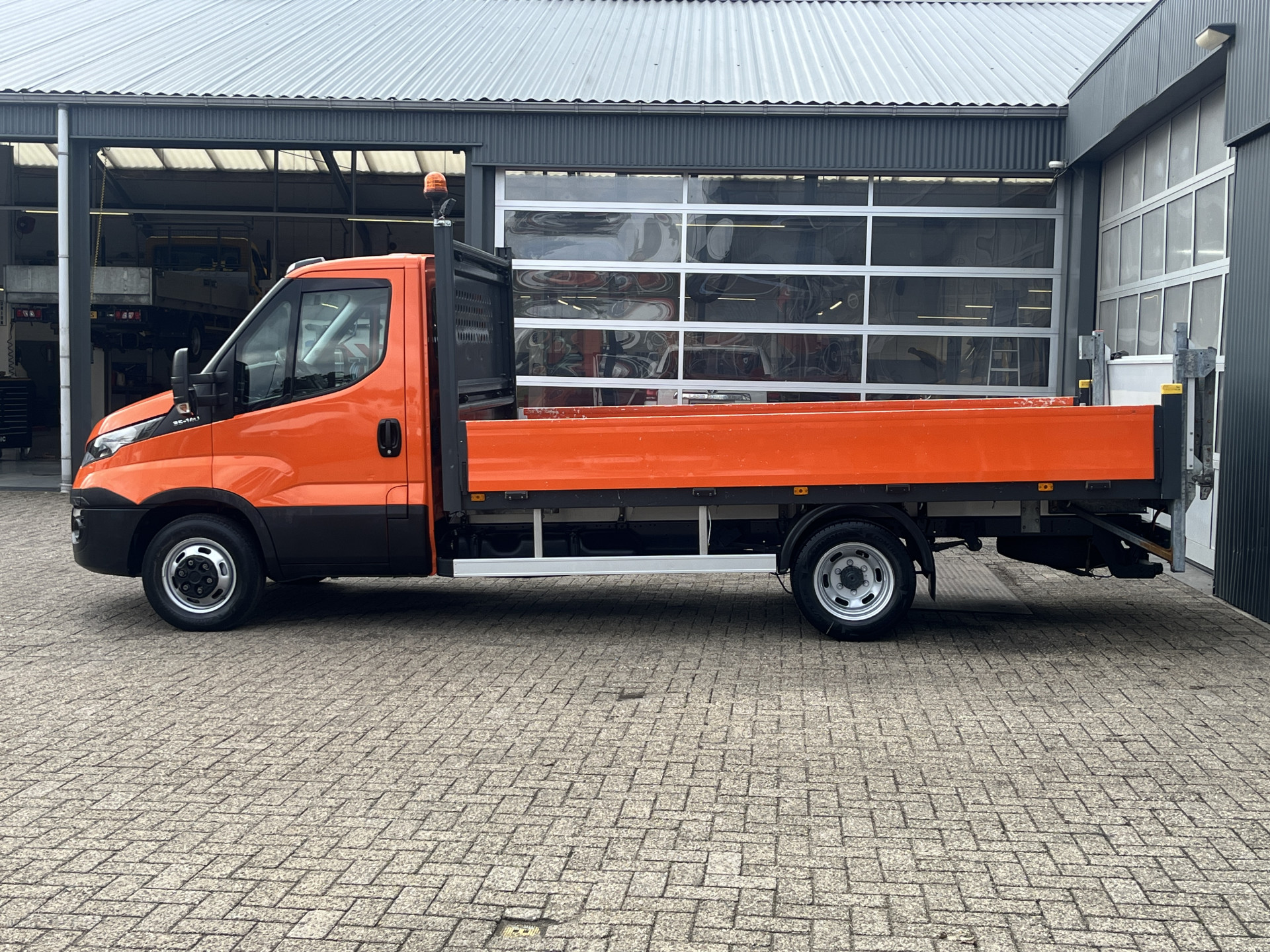 Foto van Iveco 35c14