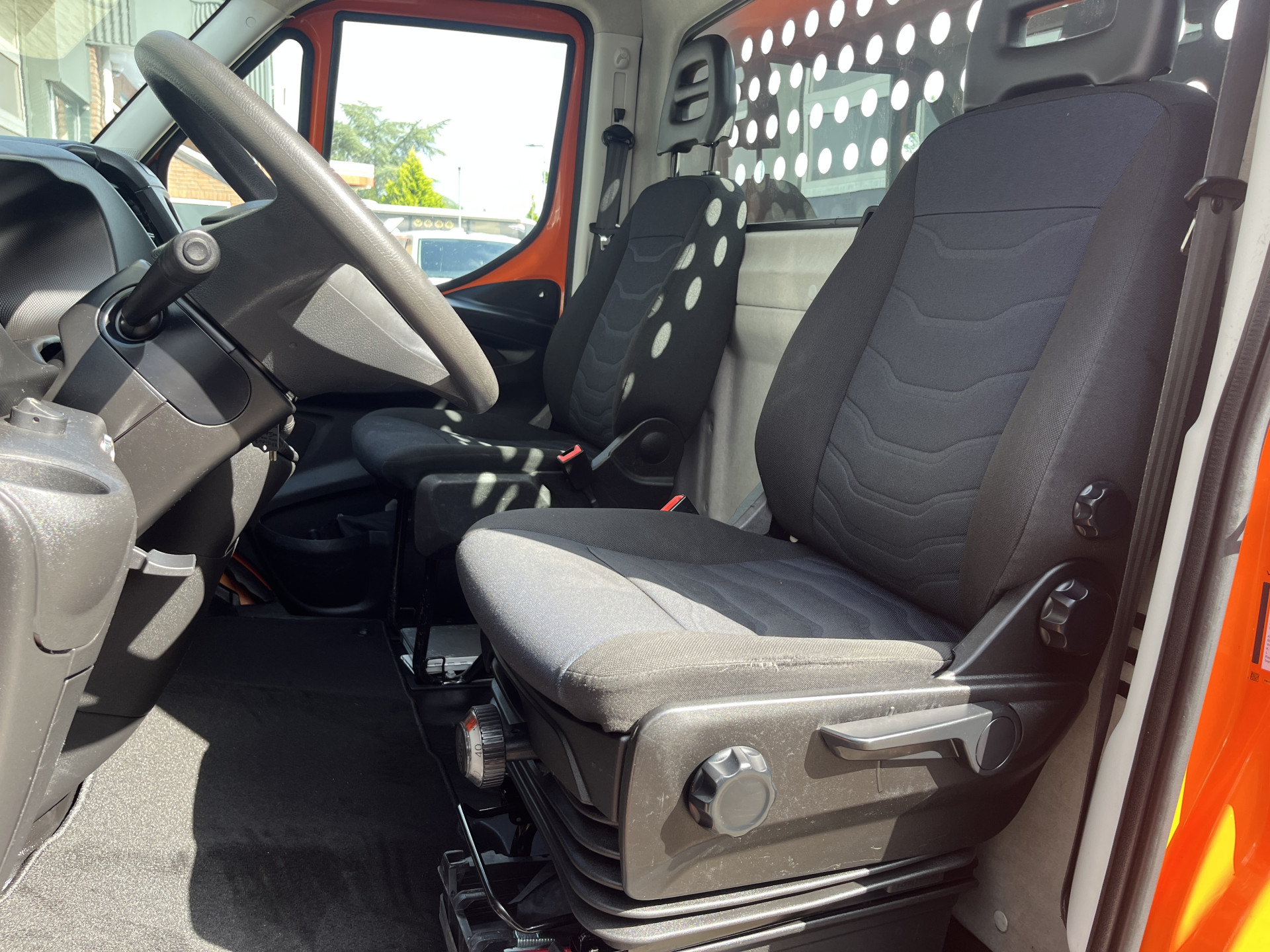 Foto van Iveco 35c14