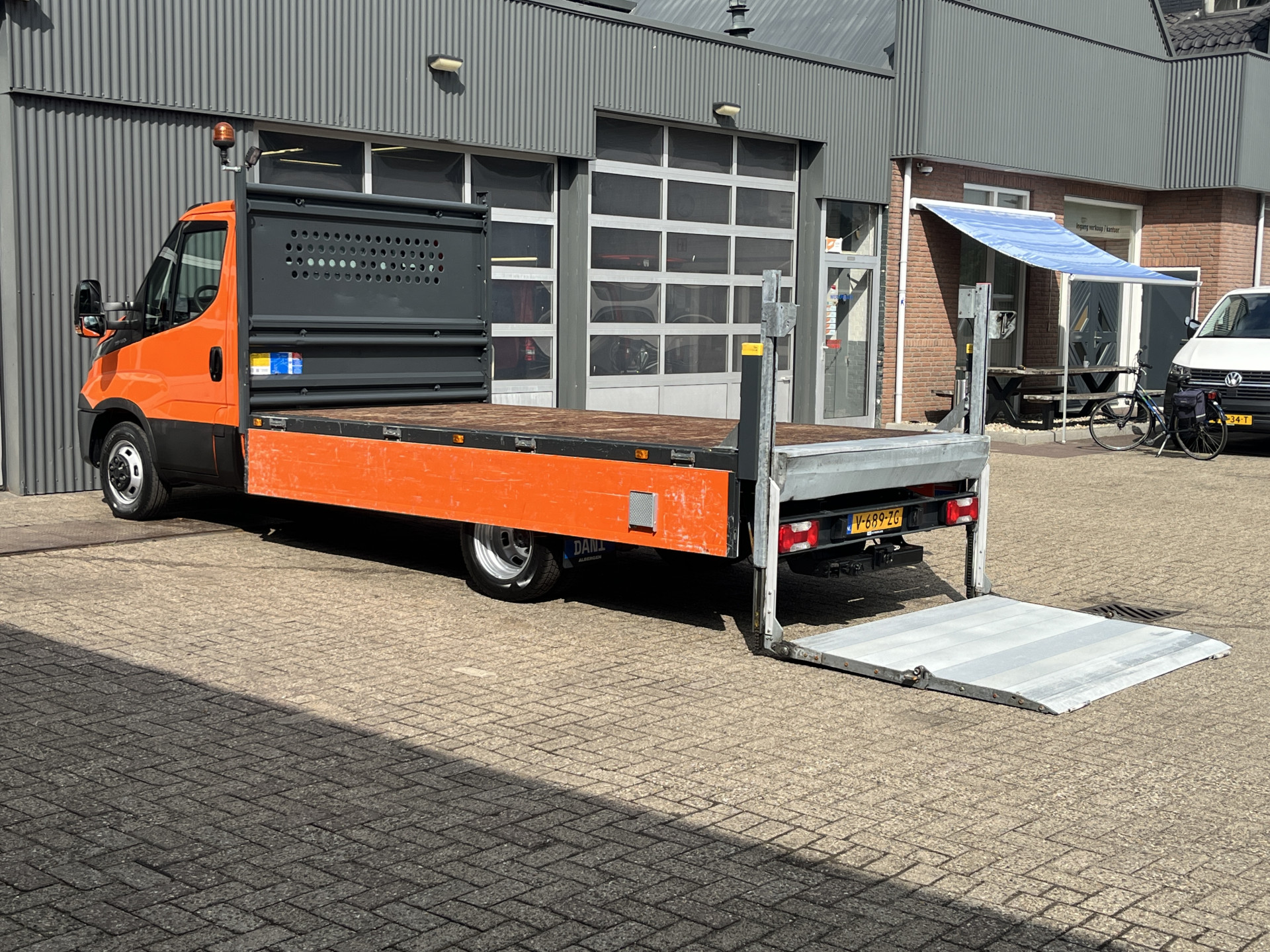 Foto van Iveco 35c14