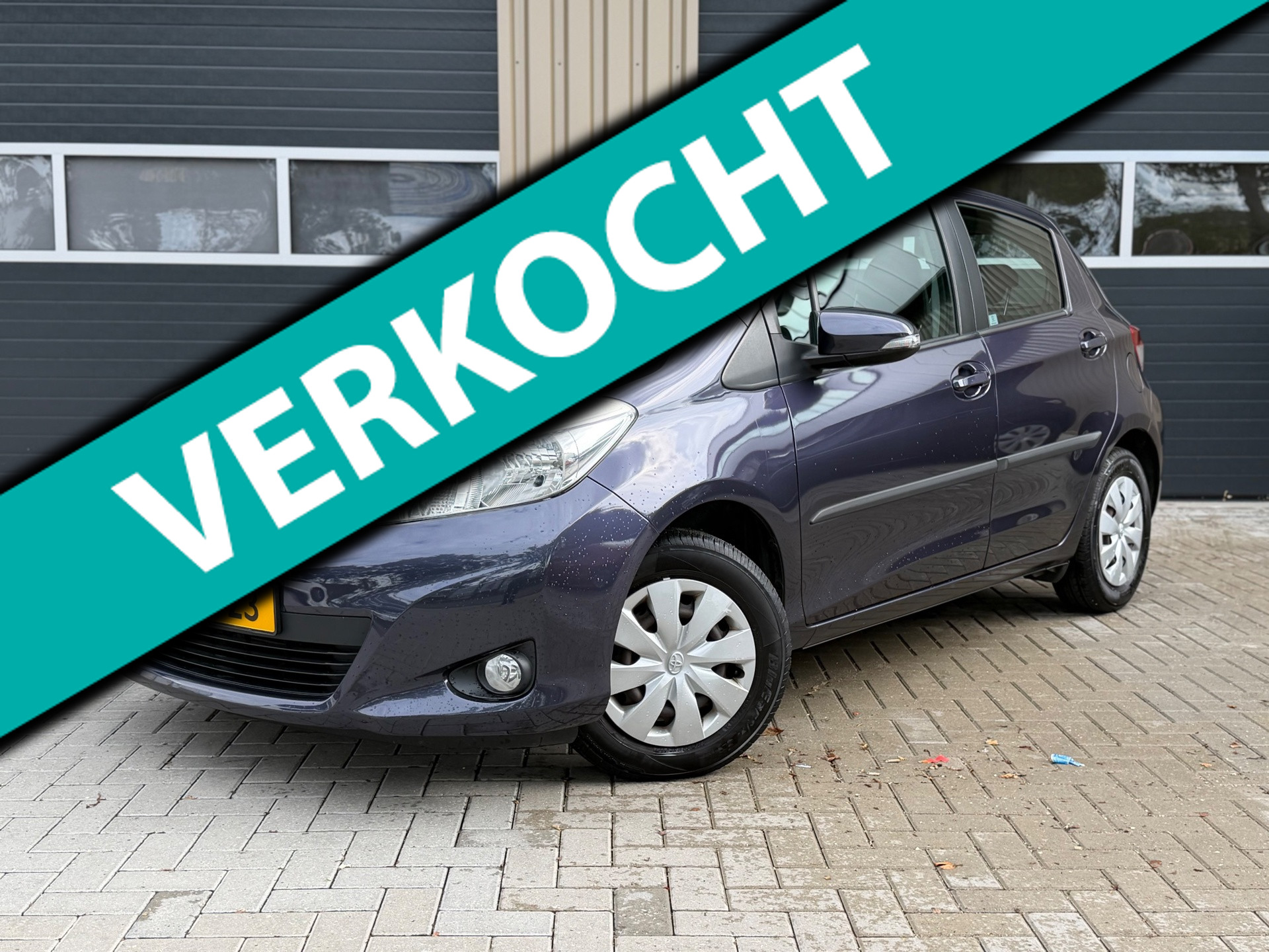 Toyota Toyota Yaris 1.0 VVT-i Now | airco | 5 deurs 2014 - voorkant