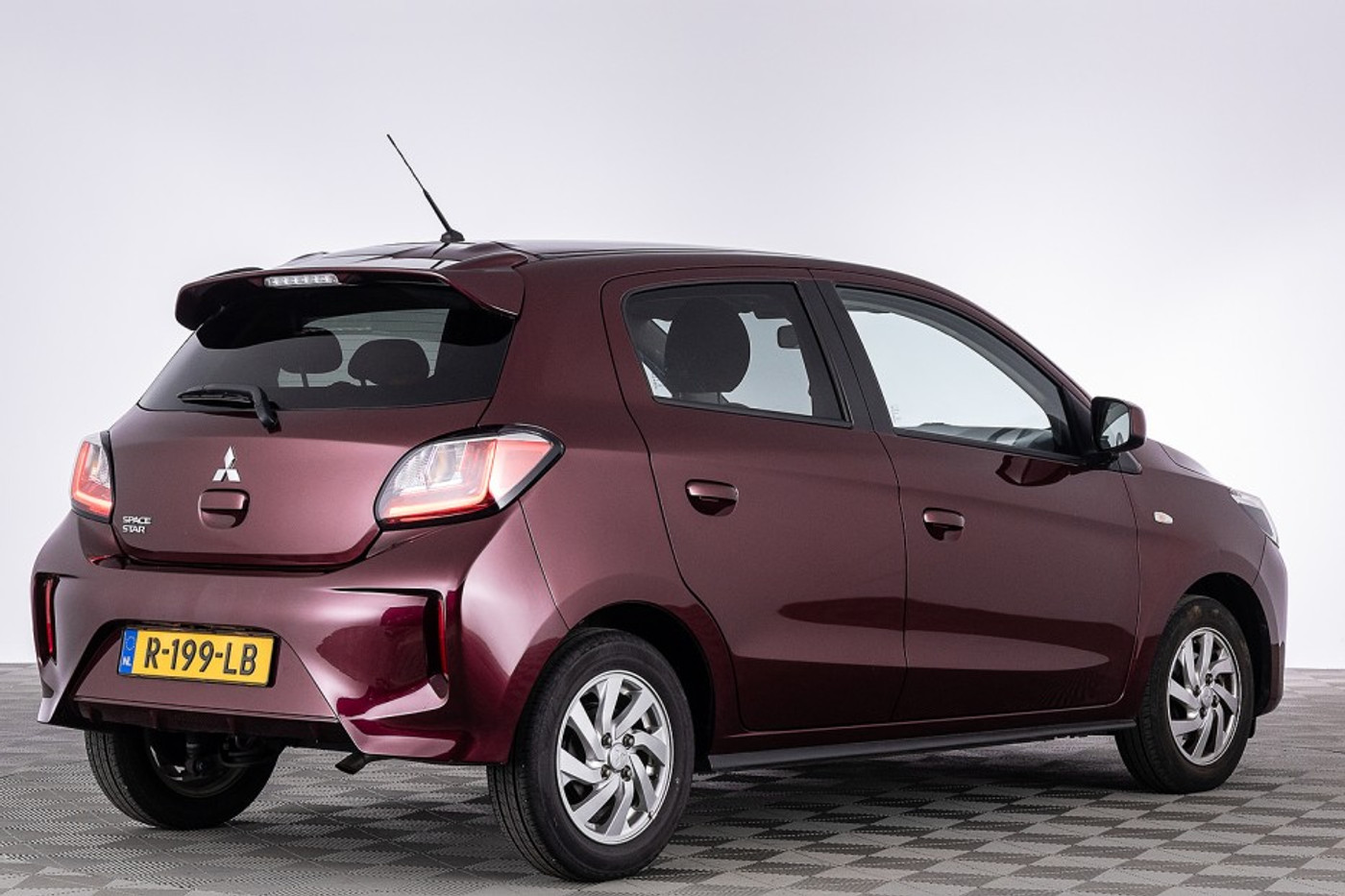 Foto van Mitsubishi Mitsubishi Space Star