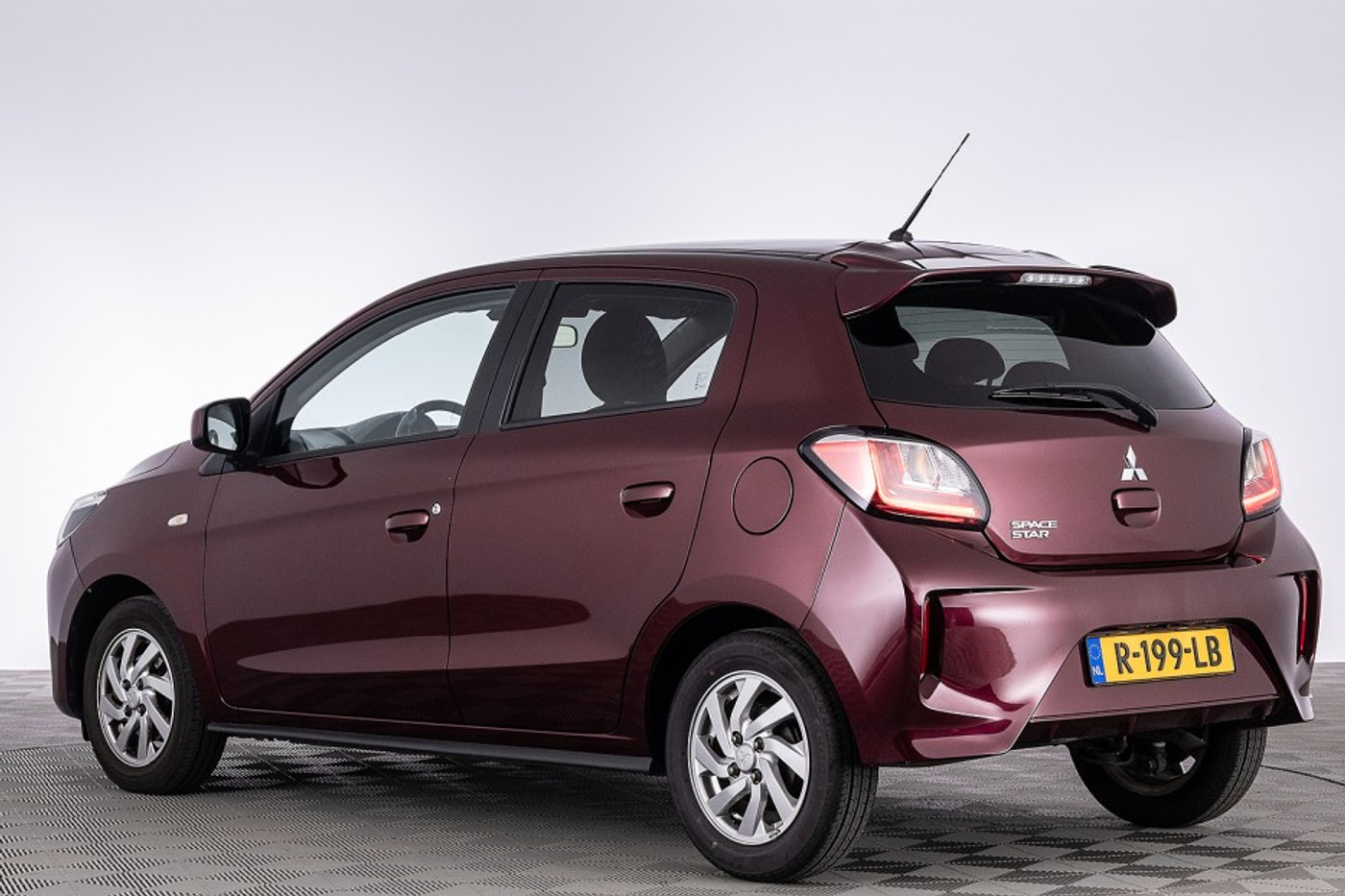 Foto van Mitsubishi Mitsubishi Space Star