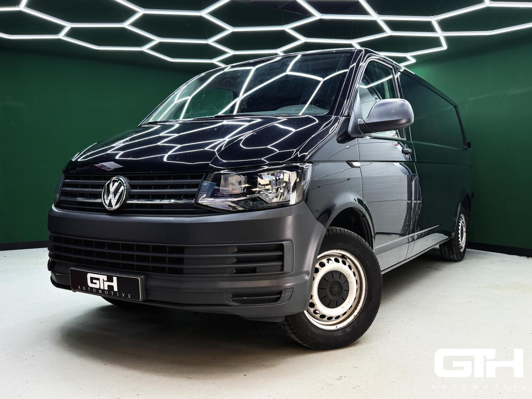 Volkswagen Transporter 2.0 TDI L2H1 Euro 6 | Sensoren | NAP 2020 - voorkant