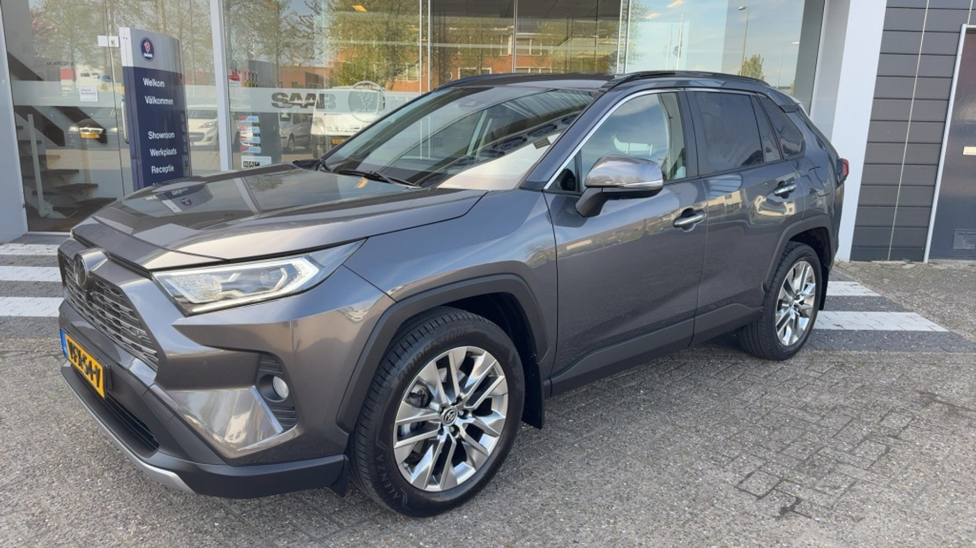 Toyota Toyota Rav4 2.0 VVT Executive Grijs kenteken AWD 2020 - voorkant