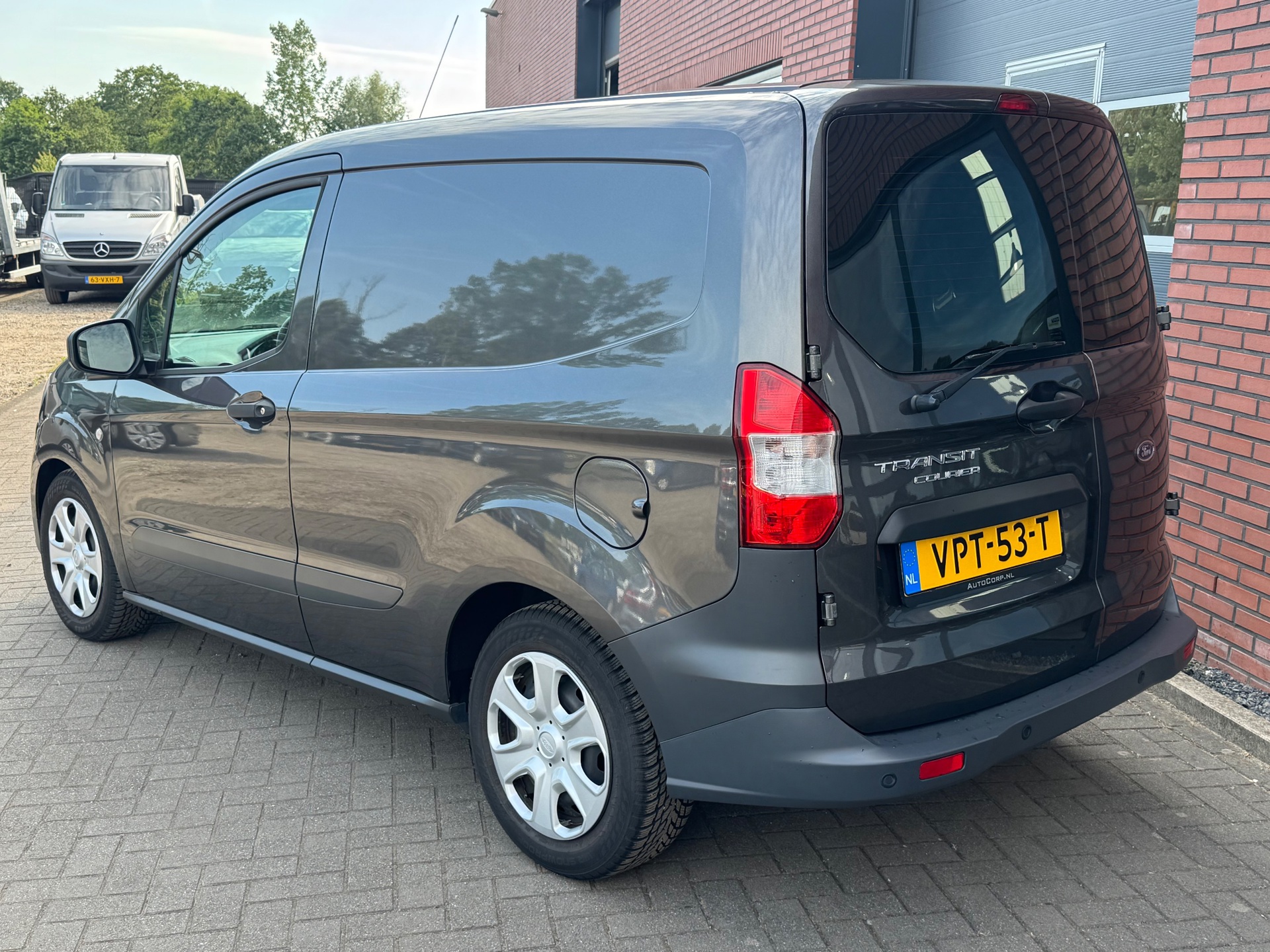 Foto van Ford Transit Courier