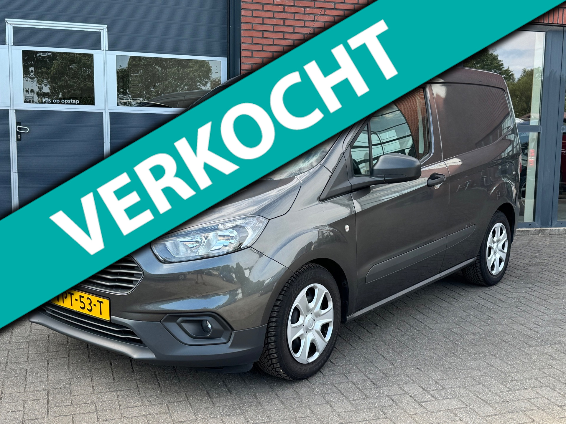 Ford Transit Courier 1.5 TDCI Trend Duratorq S&S 2022 - voorkant