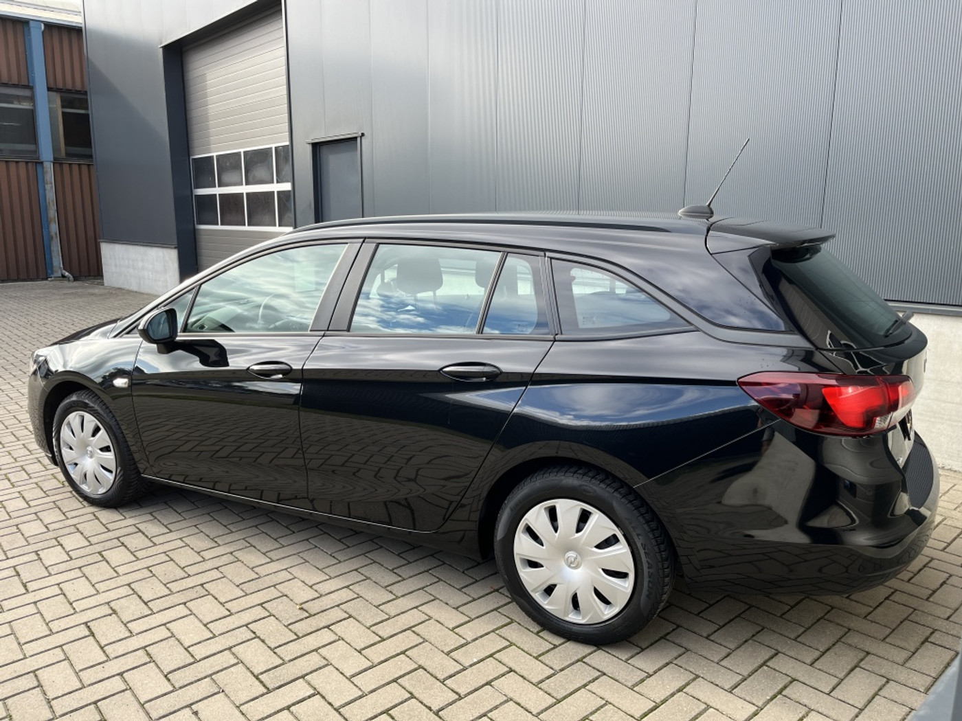 Foto van Opel Astra Sports Tourer