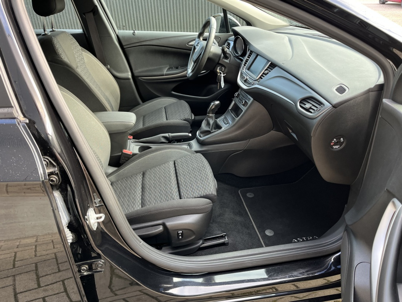 Foto van Opel Astra Sports Tourer