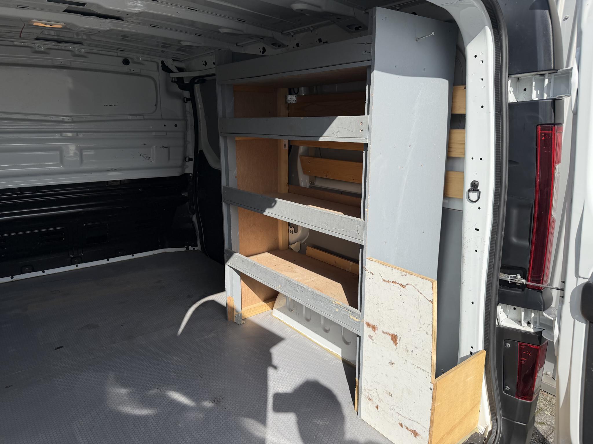 Foto van Opel Vivaro-b