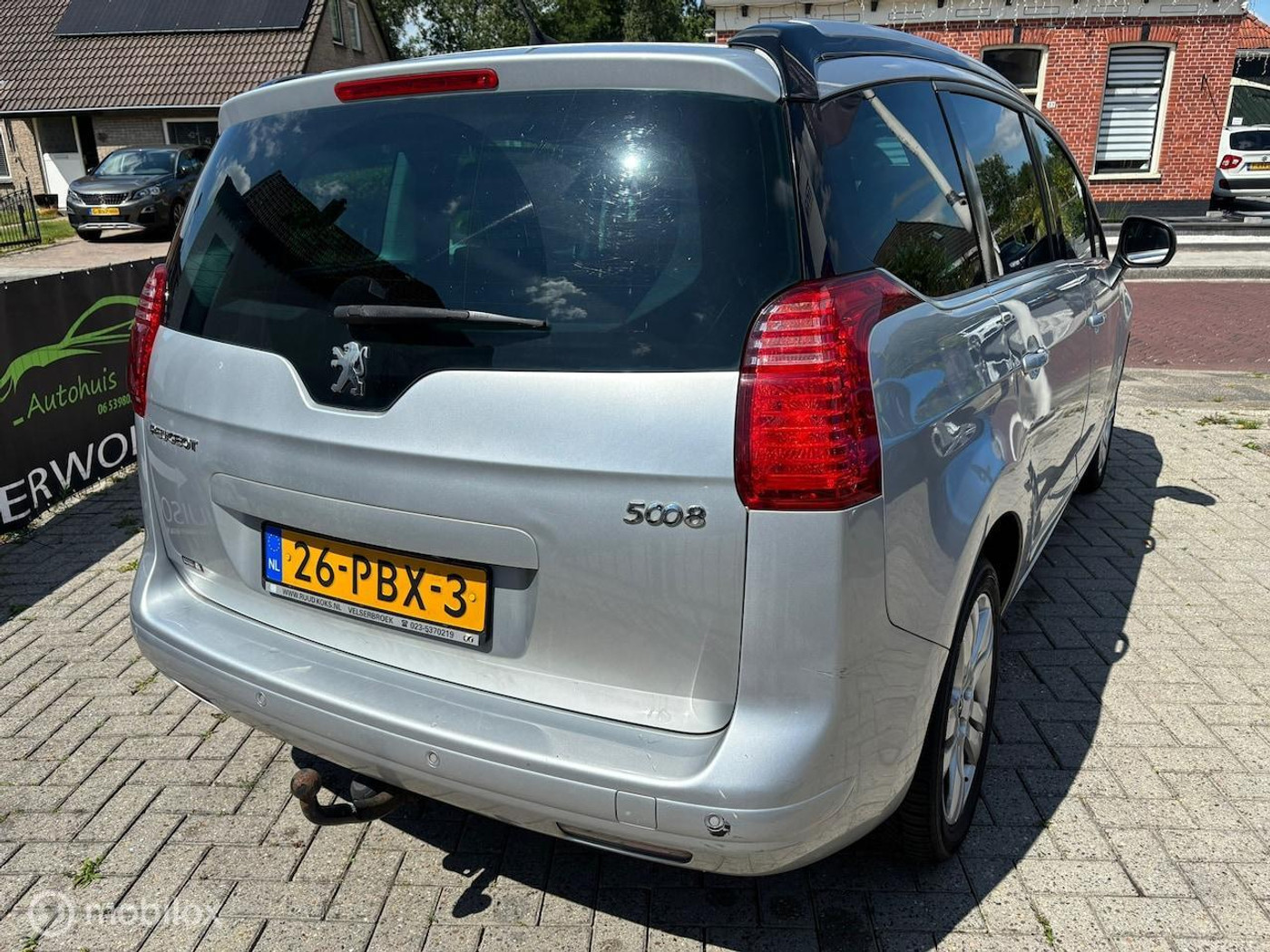 Foto van Peugeot 5008