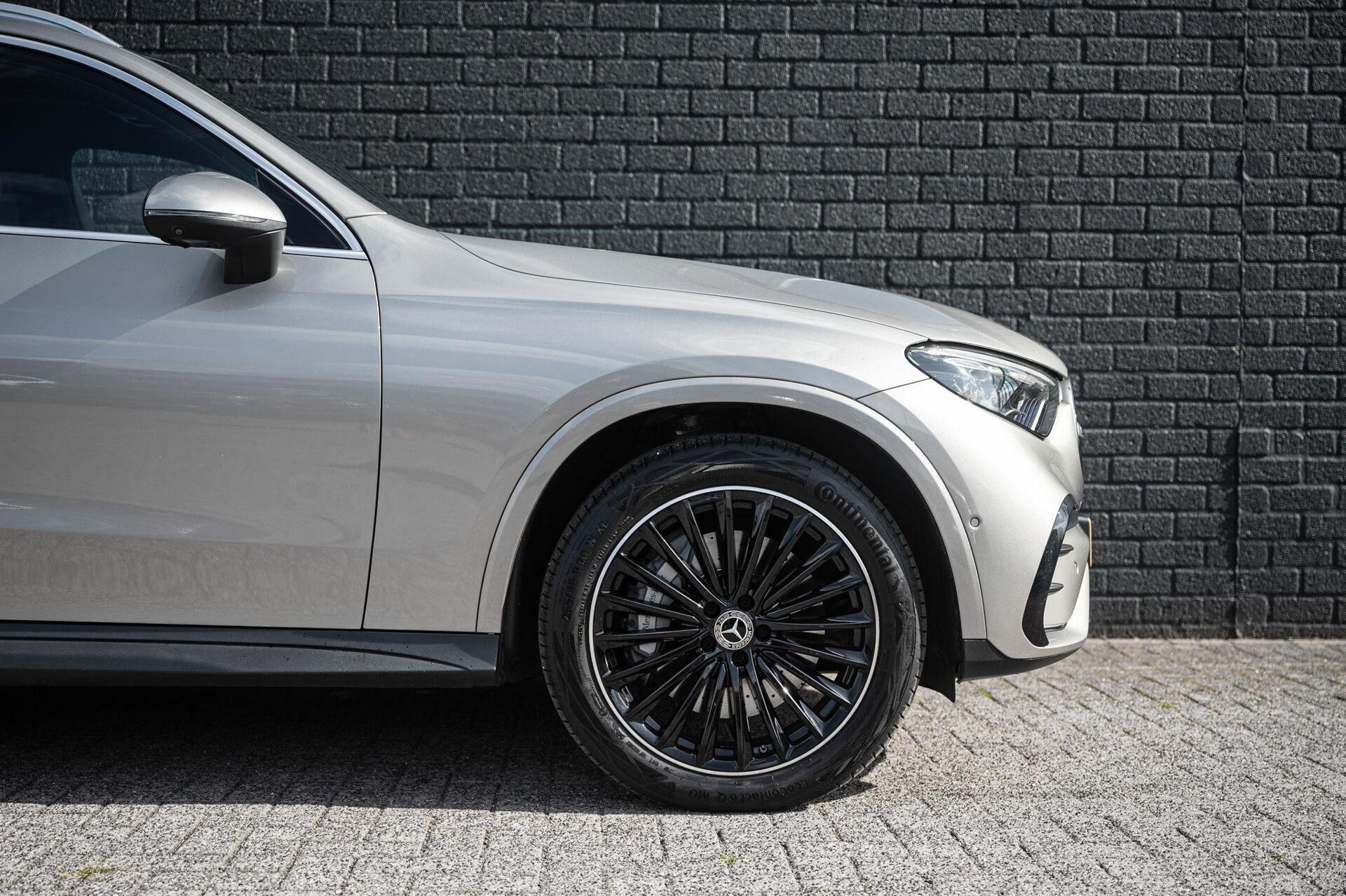 Foto van Mercedes-Benz GLC 300 E 4Matic