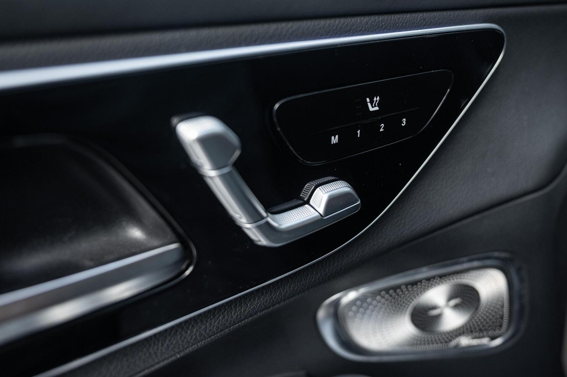 Foto van Mercedes-Benz GLC 300 E 4Matic