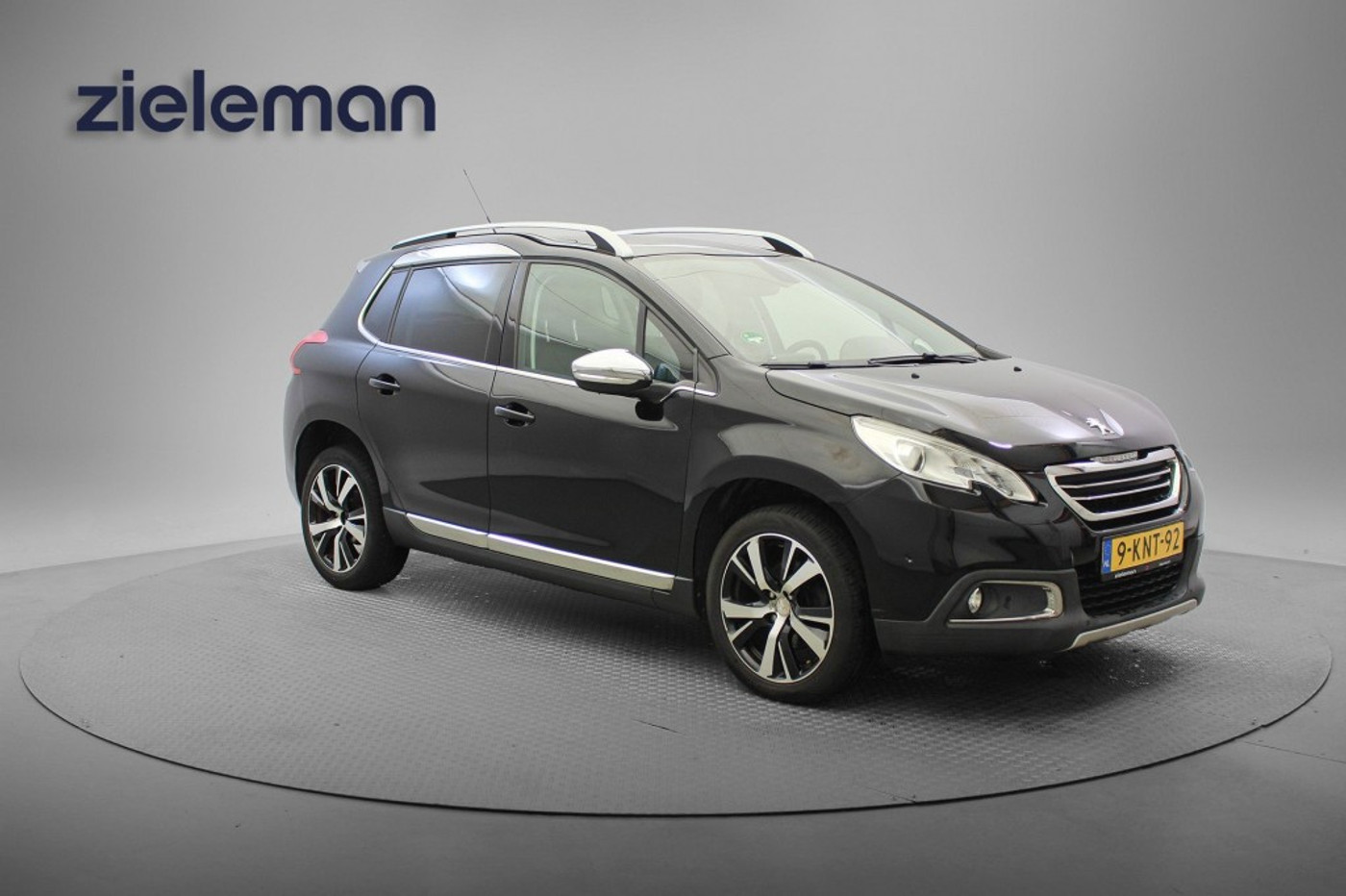 Peugeot 2008 1.6 e-HDi Allure - Panorama, Navi, Cruise, Clima, Leer, JBL, Stoelverw. 2013 - voorkant