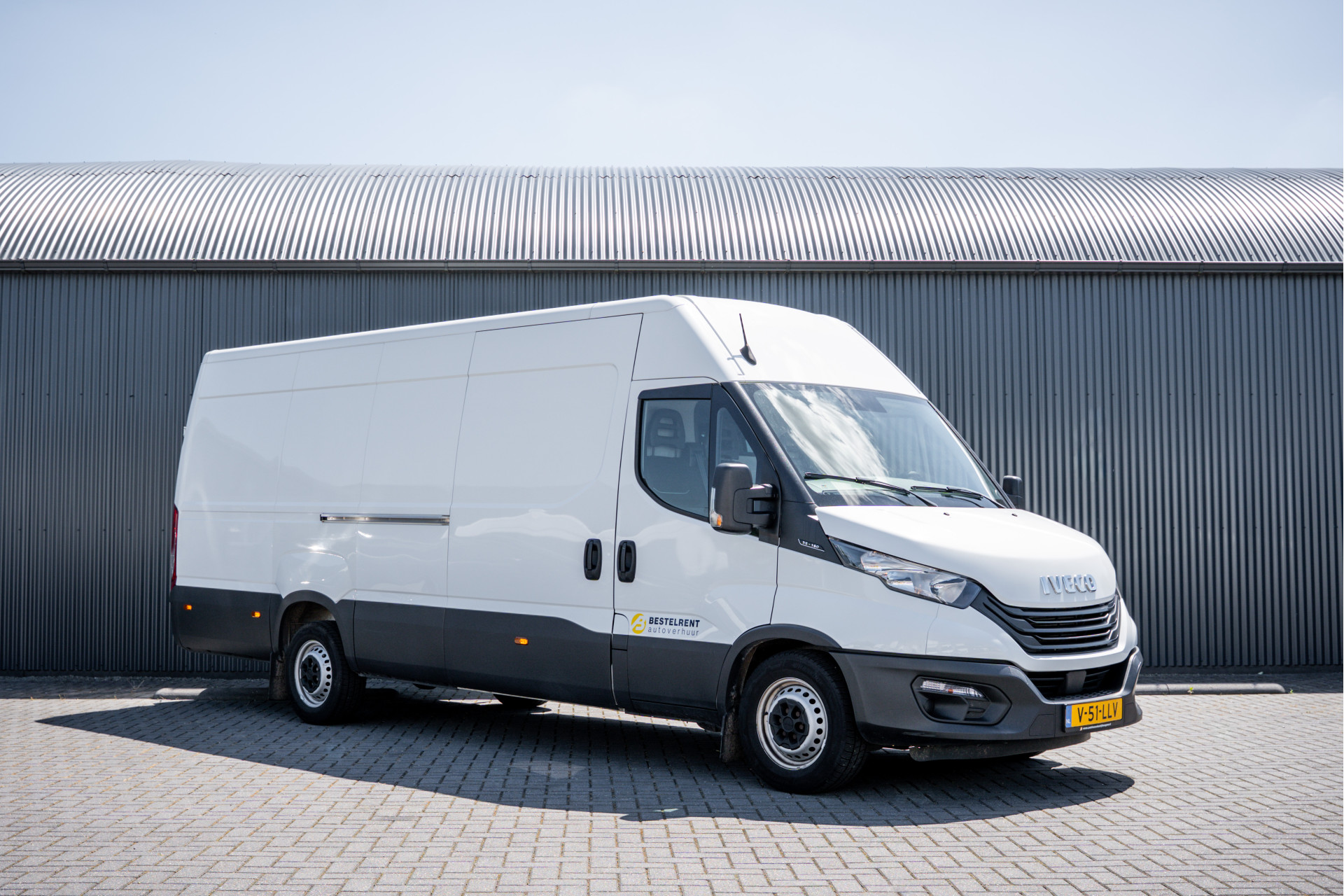 Foto van Iveco 35s16