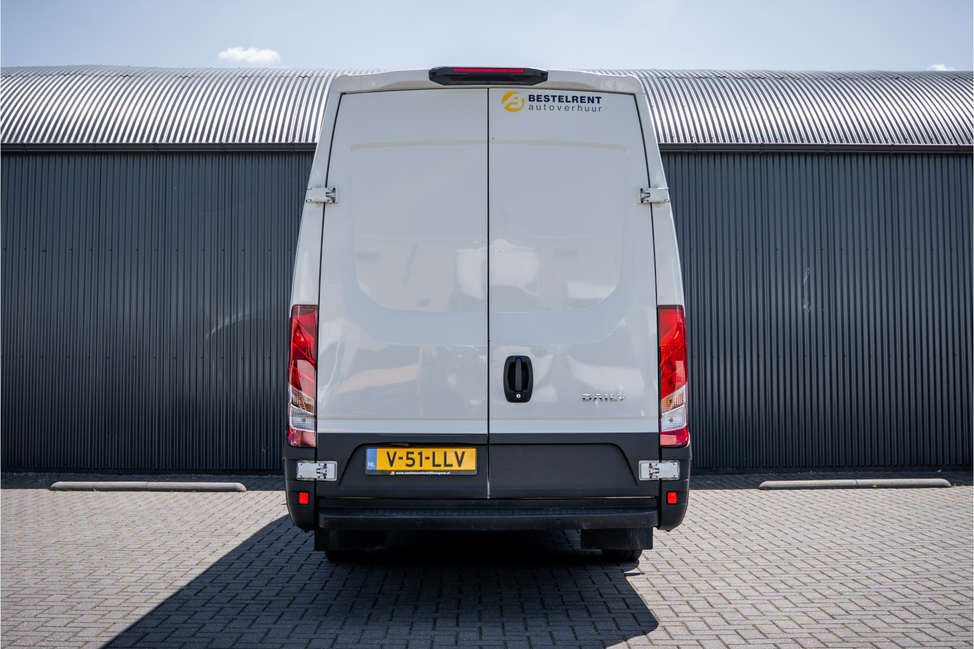 Foto van Iveco 35s16