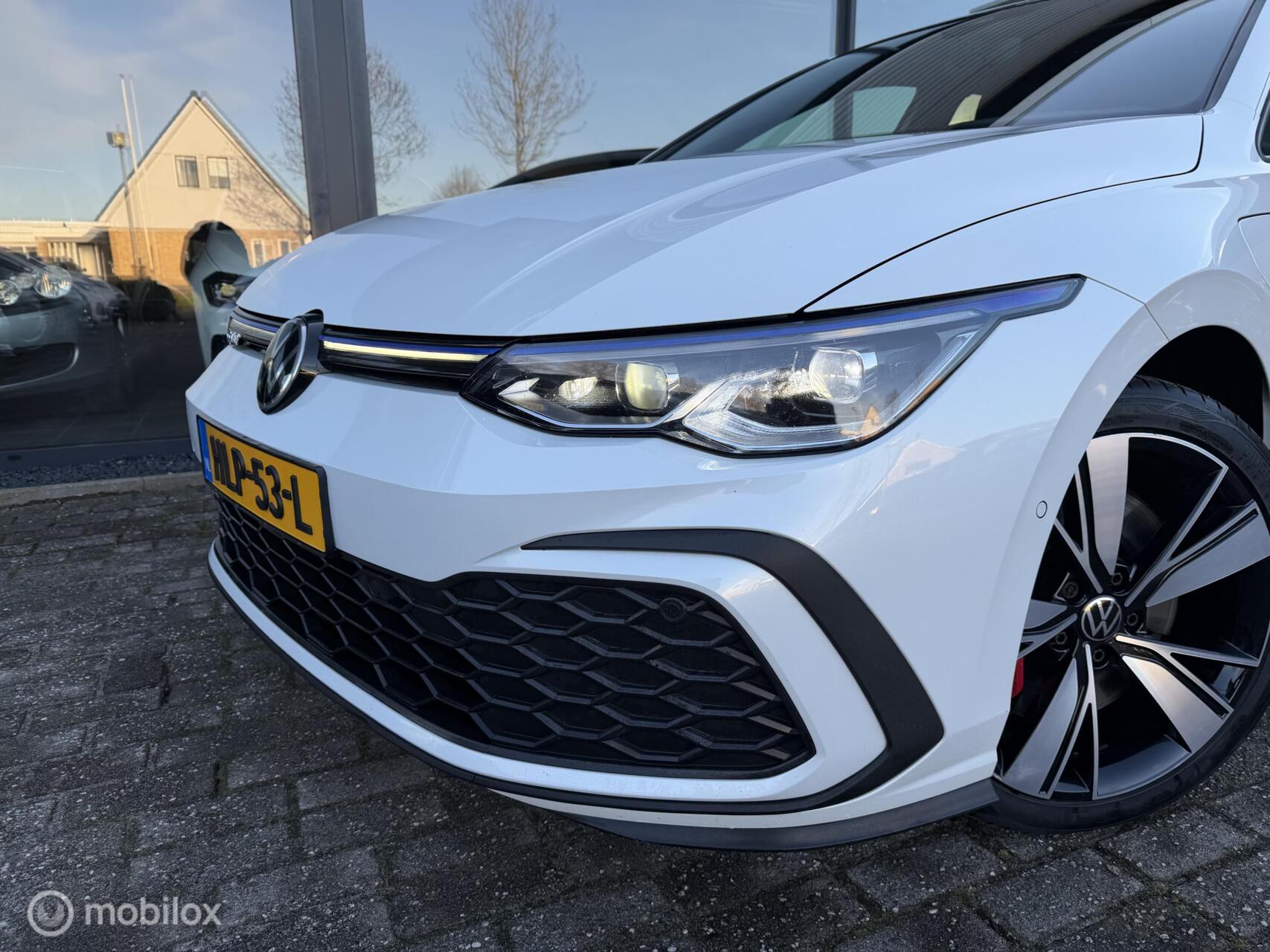 Foto van Volkswagen Golf GTE