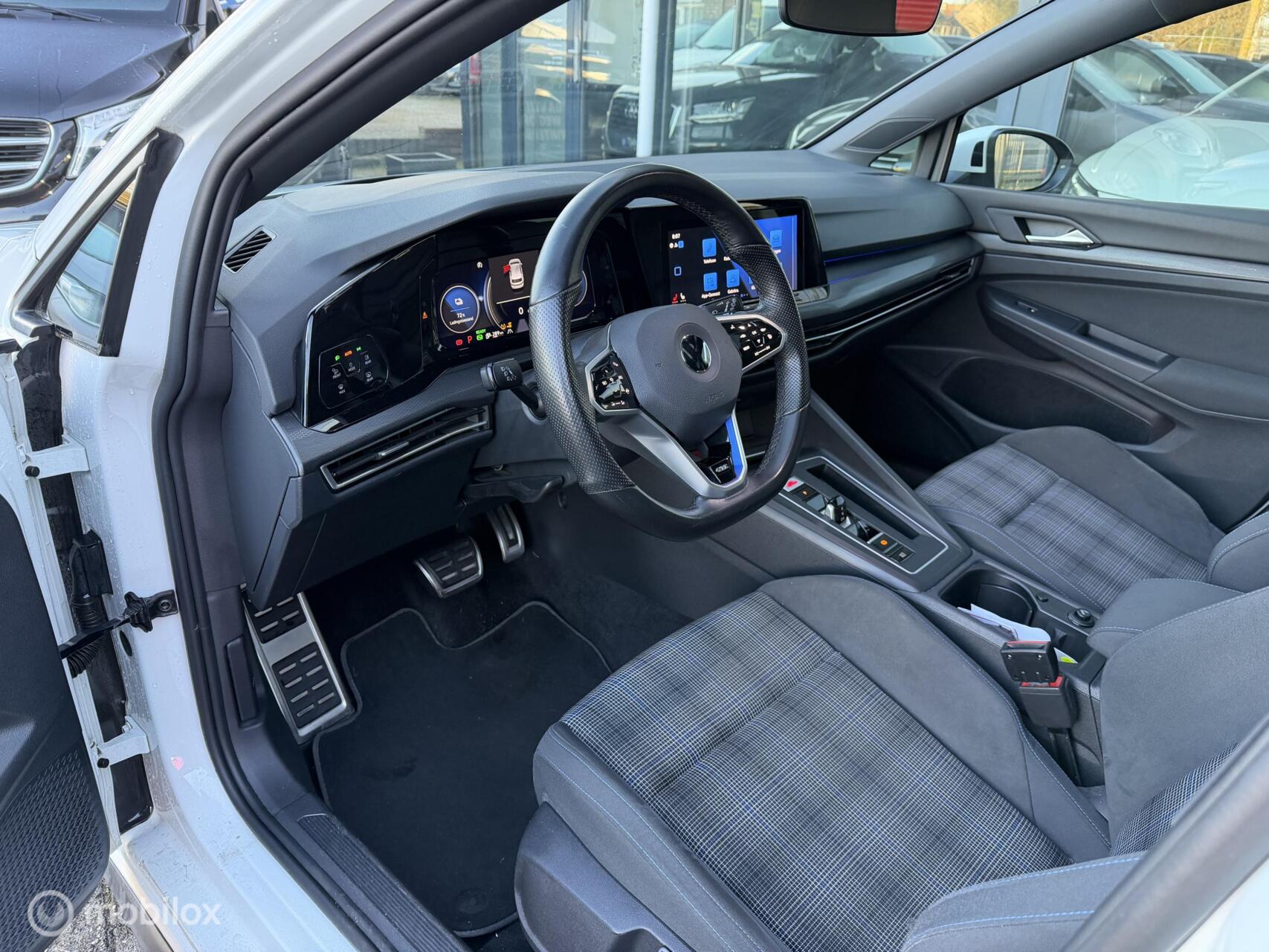 Foto van Volkswagen Golf GTE