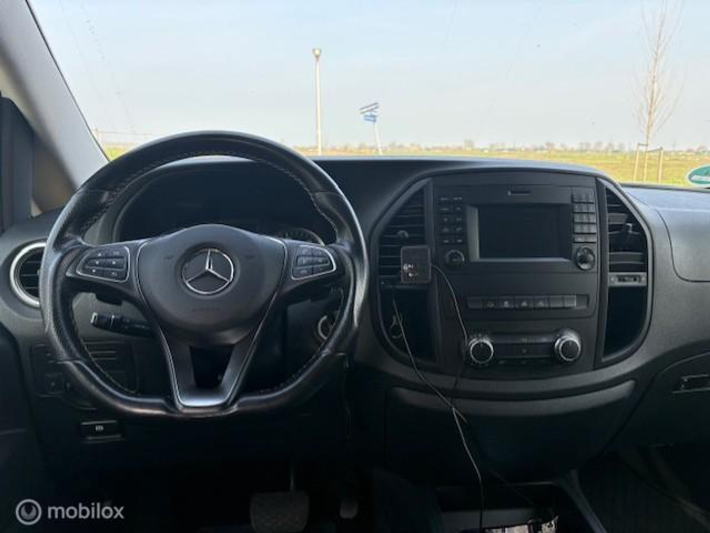 Foto van Mercedes-Benz Vito Tourer