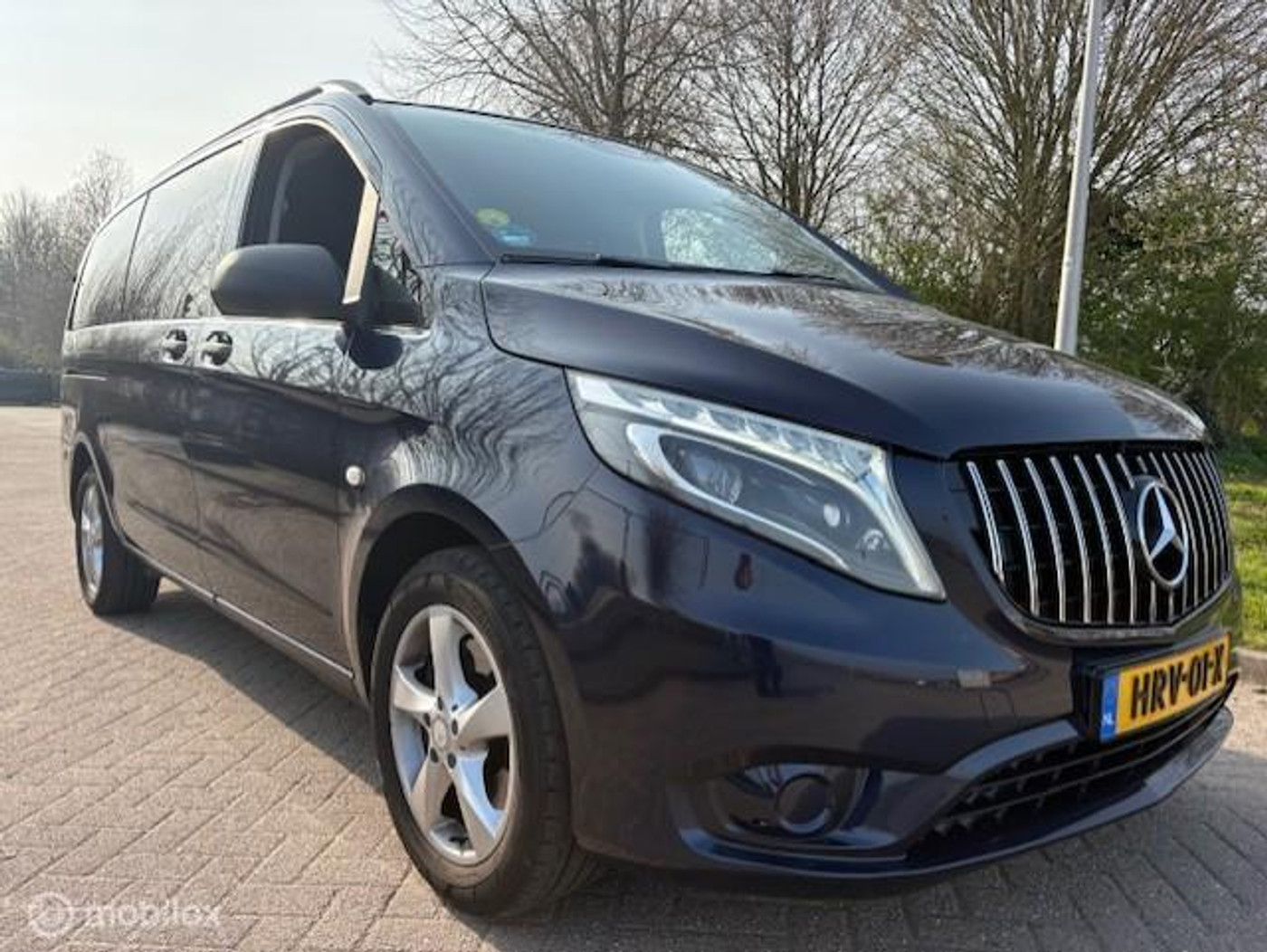 Foto van Mercedes-Benz Vito Tourer