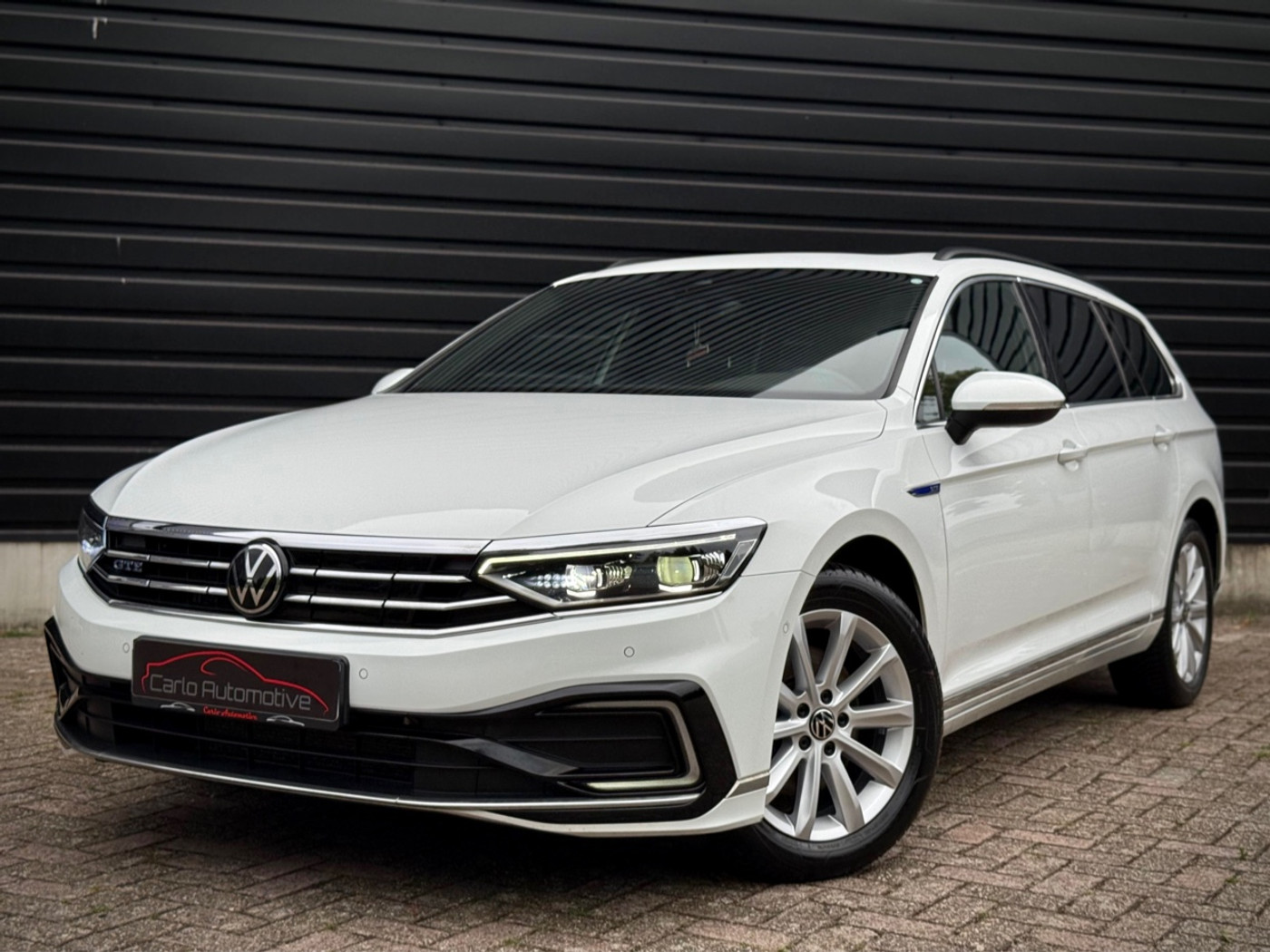 Volkswagen Passat 1.4 TSI GTE PANO|VIRTUAL|ACC|CAMERA|TREKHAAK 2021 - voorkant