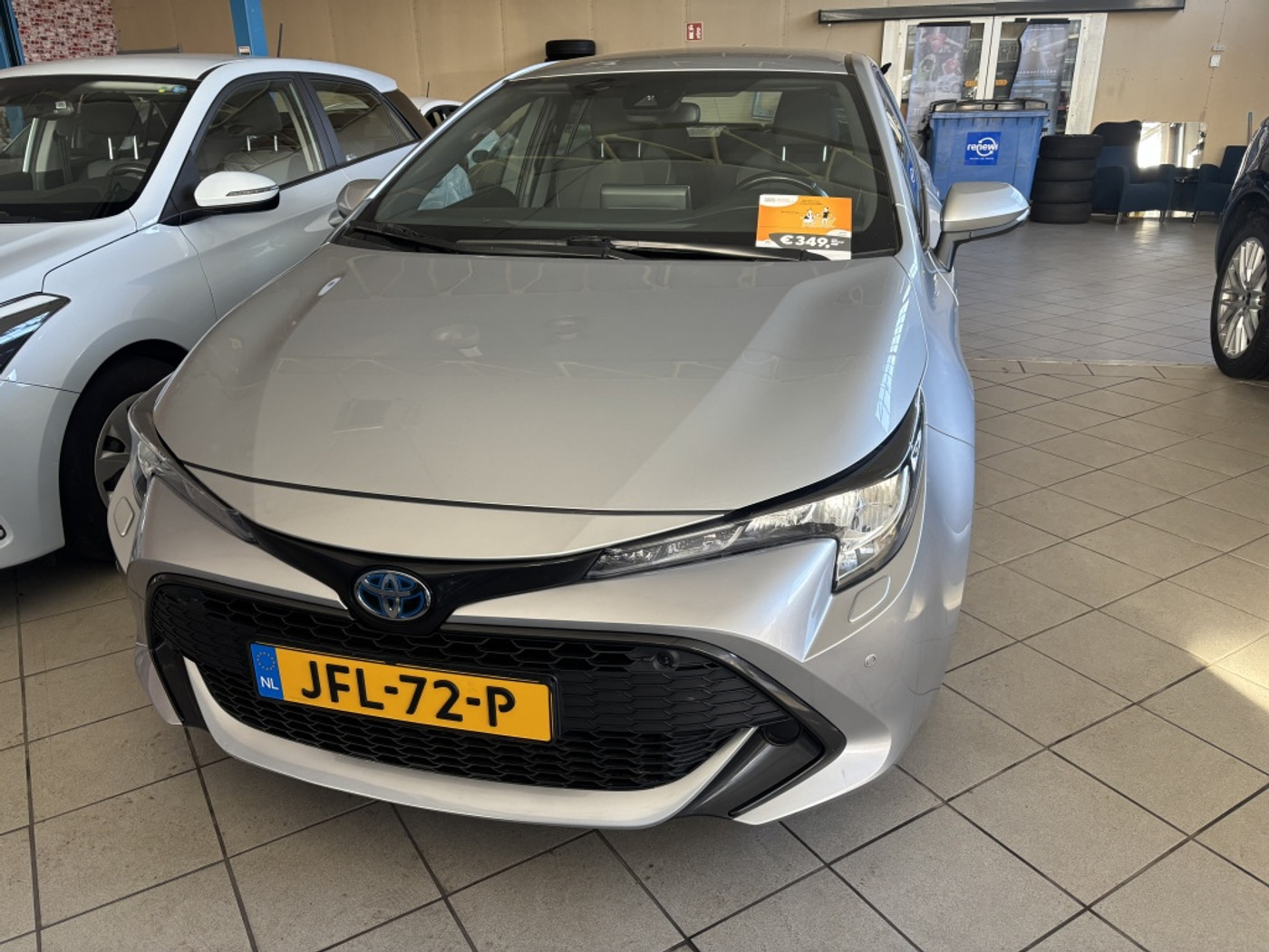 Toyota Toyota Corolla 1.8 Hybrid Active 2022 - voorkant