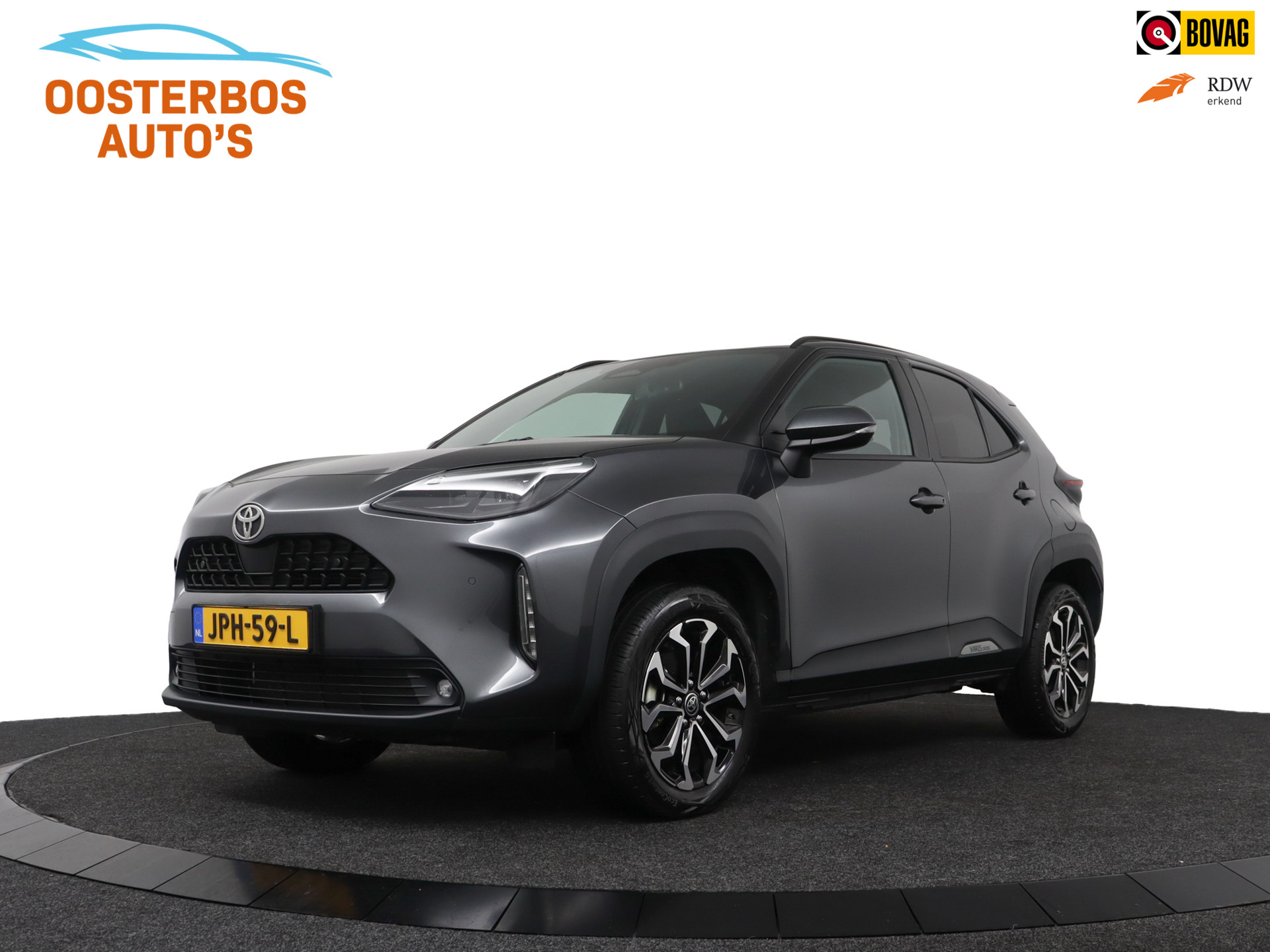 Toyota Yaris 1.5 Hybrid 115 pk First Edition Winterpakket/Camera/Carplay/PDC voor en achter 2025 - voorkant