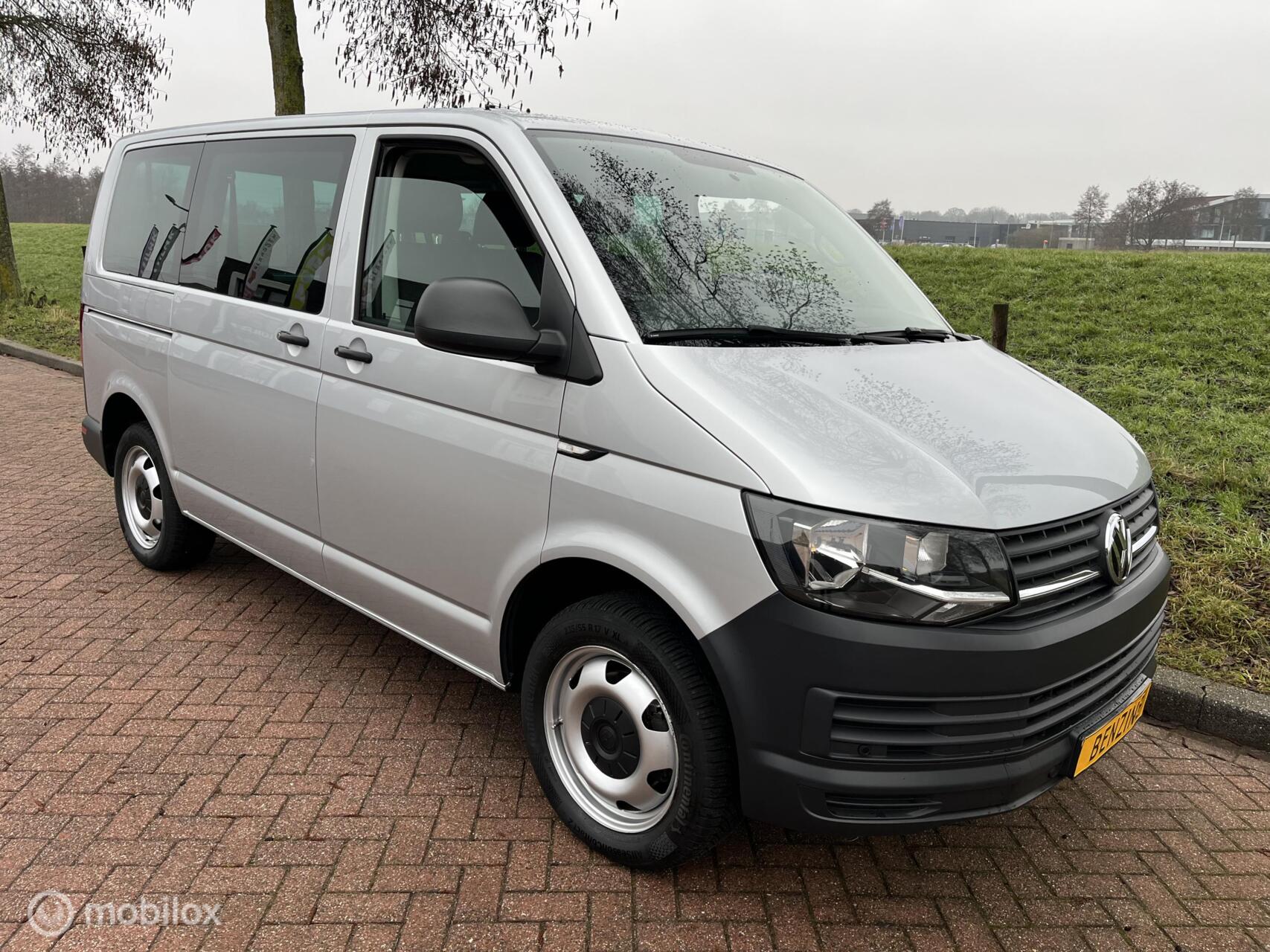 Volkswagen Transporter 2.0 TSI Benzine + Airco | Navigatie 2018 - voorkant