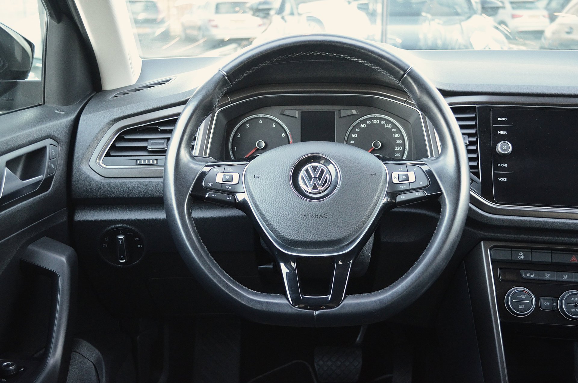 Foto van Volkswagen T-roc