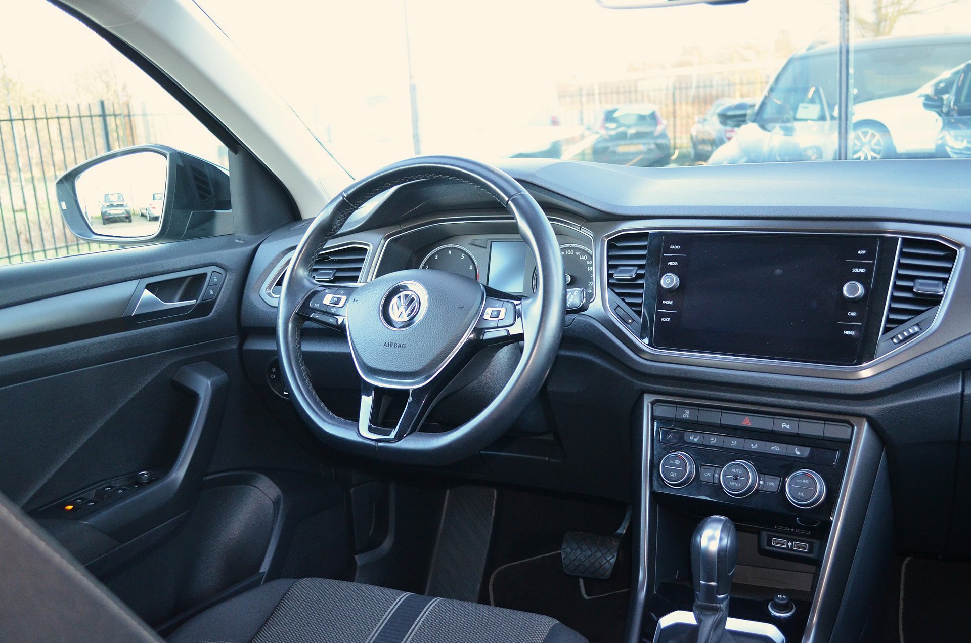 Foto van Volkswagen T-roc