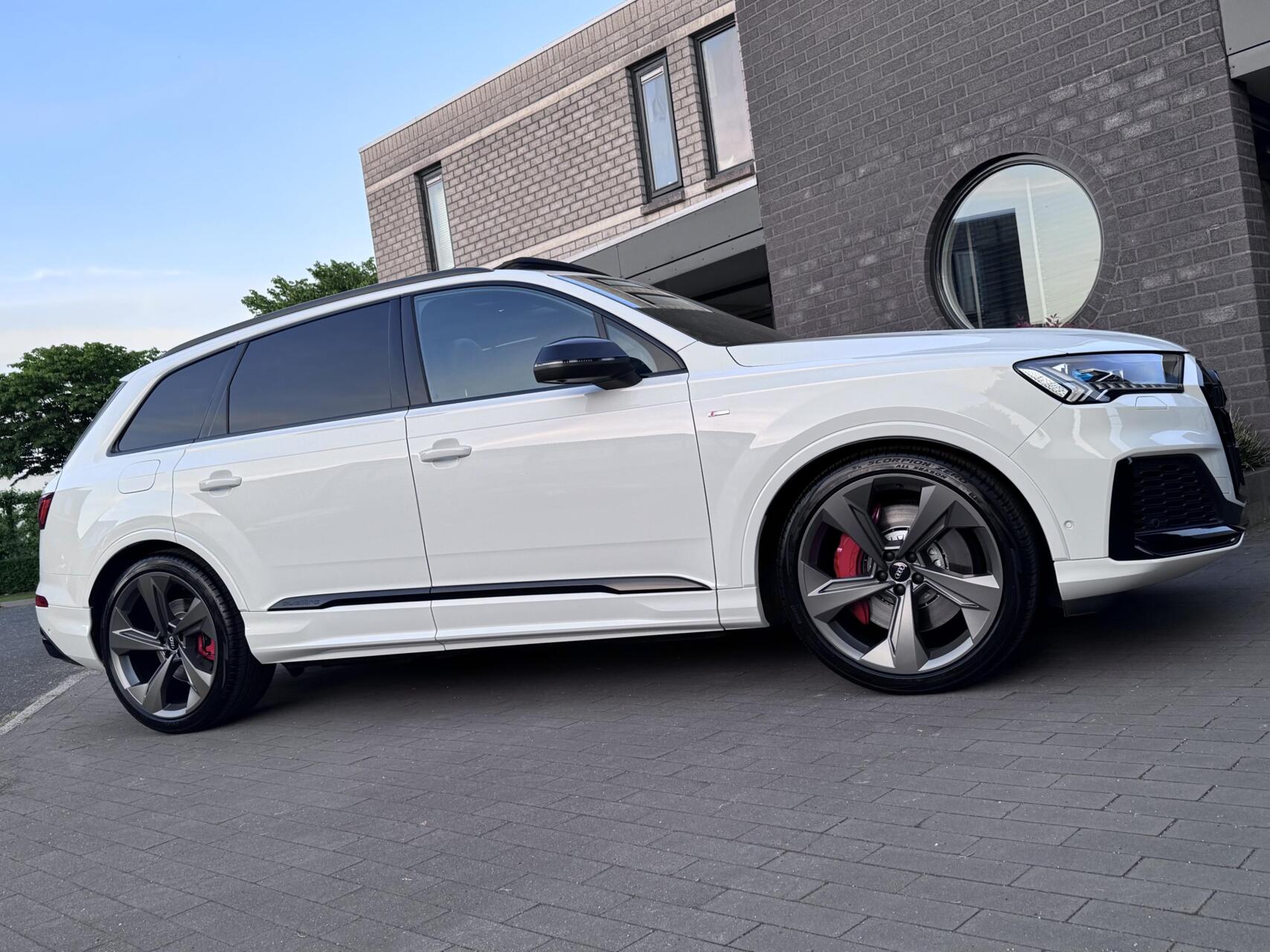 Foto van Audi Q7 60 TFSI E