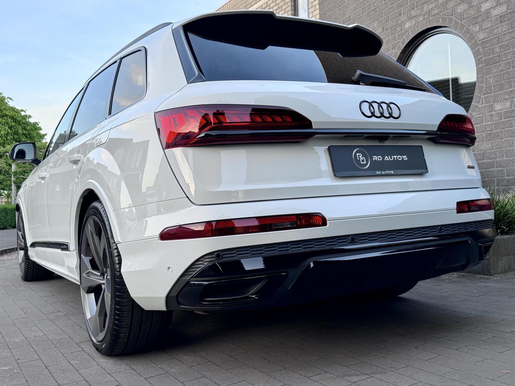 Foto van Audi Q7 60 TFSI E