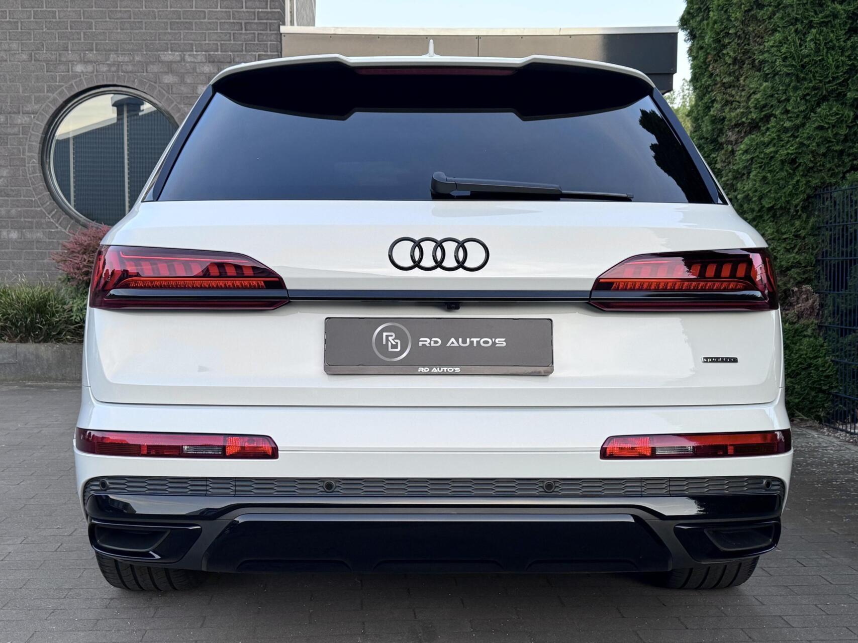 Foto van Audi Q7 60 TFSI E