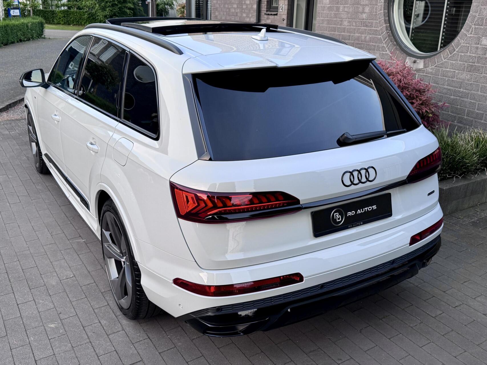 Foto van Audi Q7 60 TFSI E