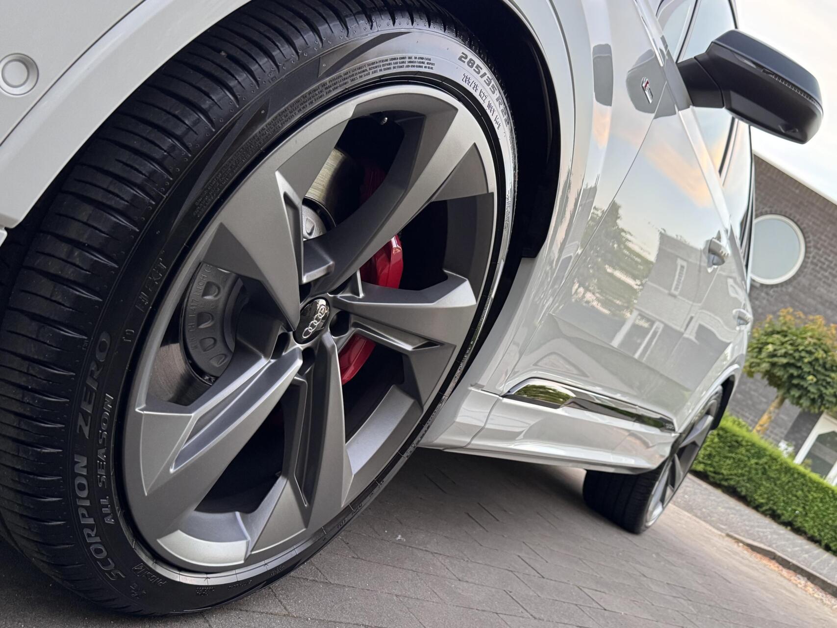Foto van Audi Q7 60 TFSI E