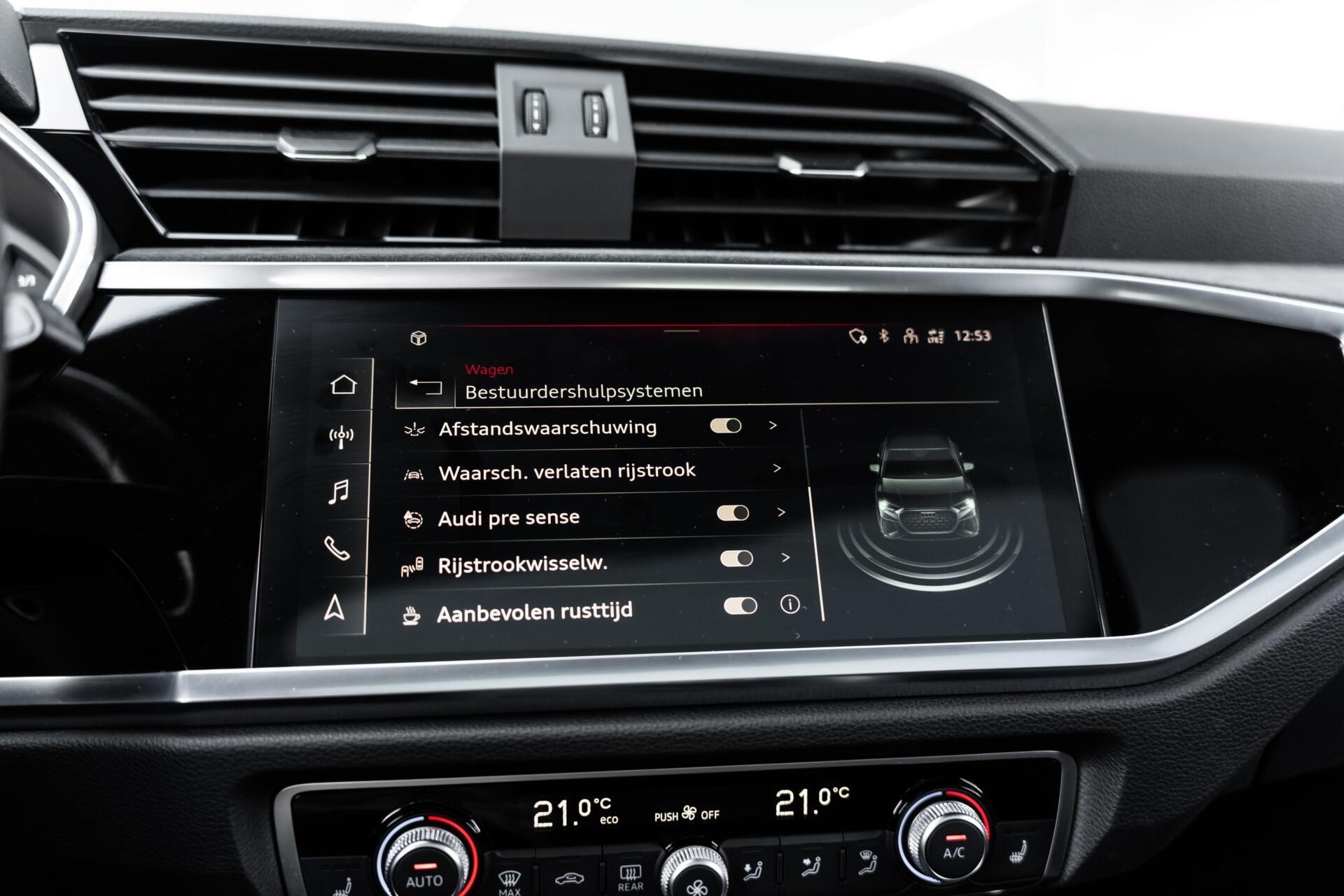 Foto van Audi RS Q3 Sportback